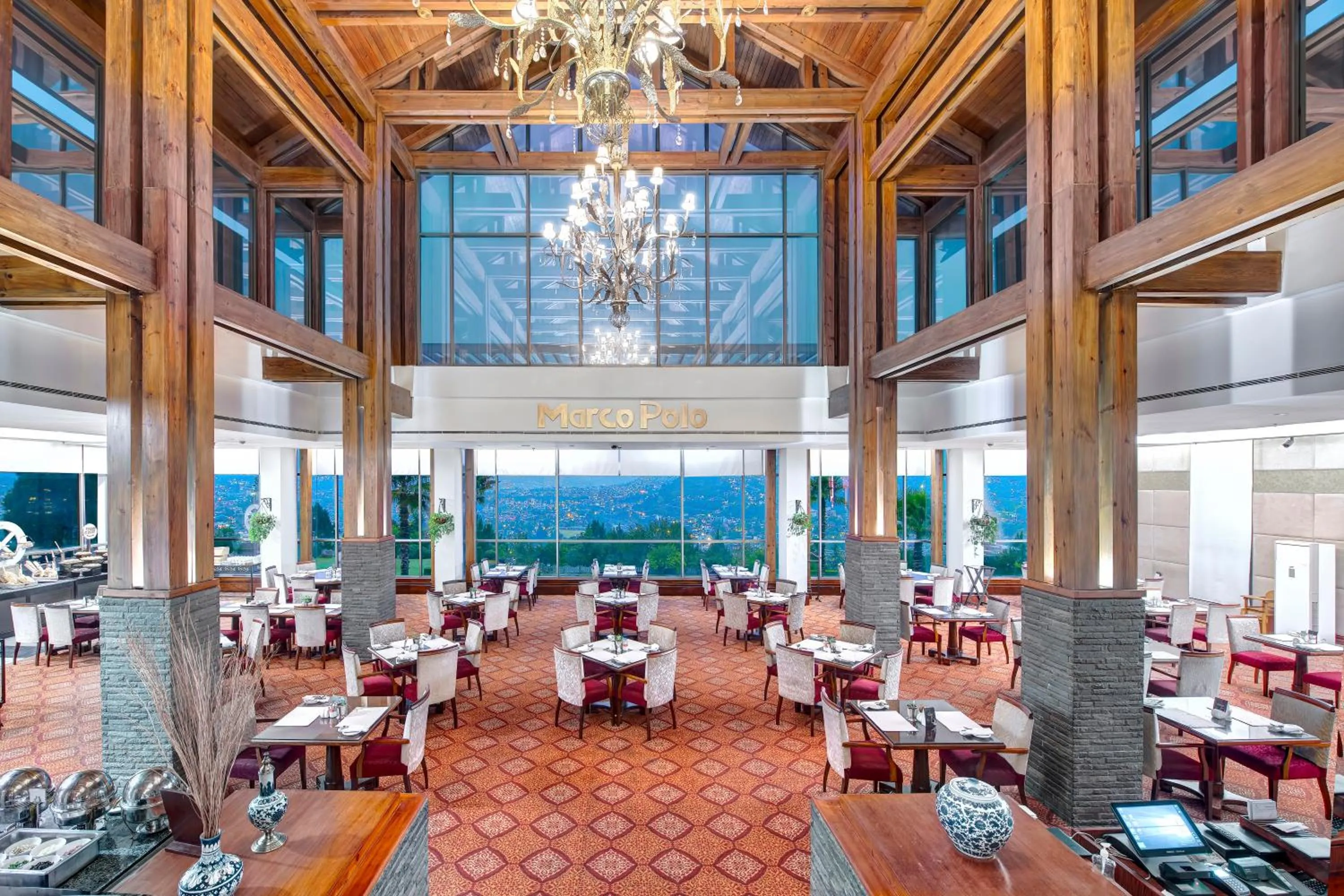 Restaurant/places to eat in Pearl Continental Hotel, Muzaffarabad