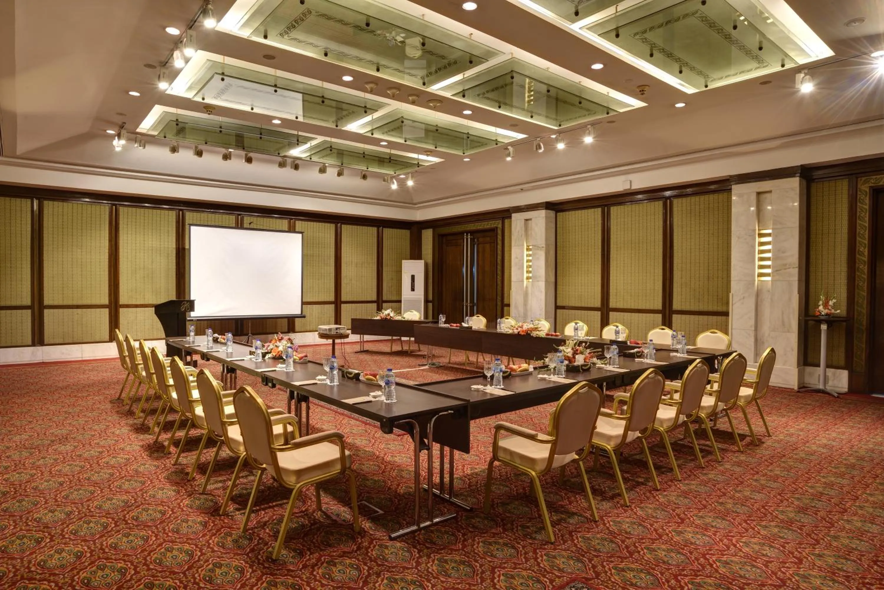 Meeting/conference room in Pearl Continental Hotel, Lahore