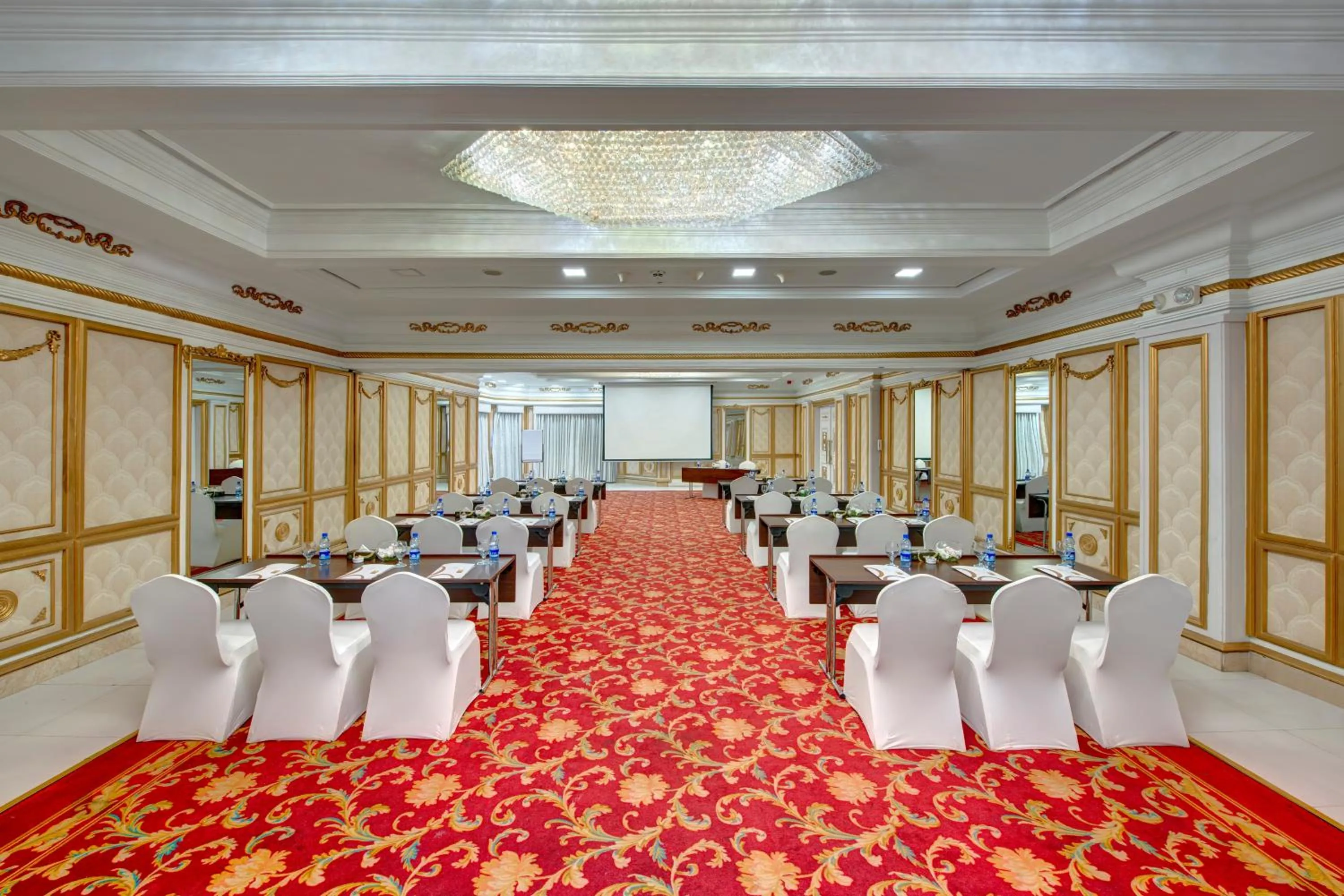 Meeting/conference room in Pearl Continental Hotel, Bhurban