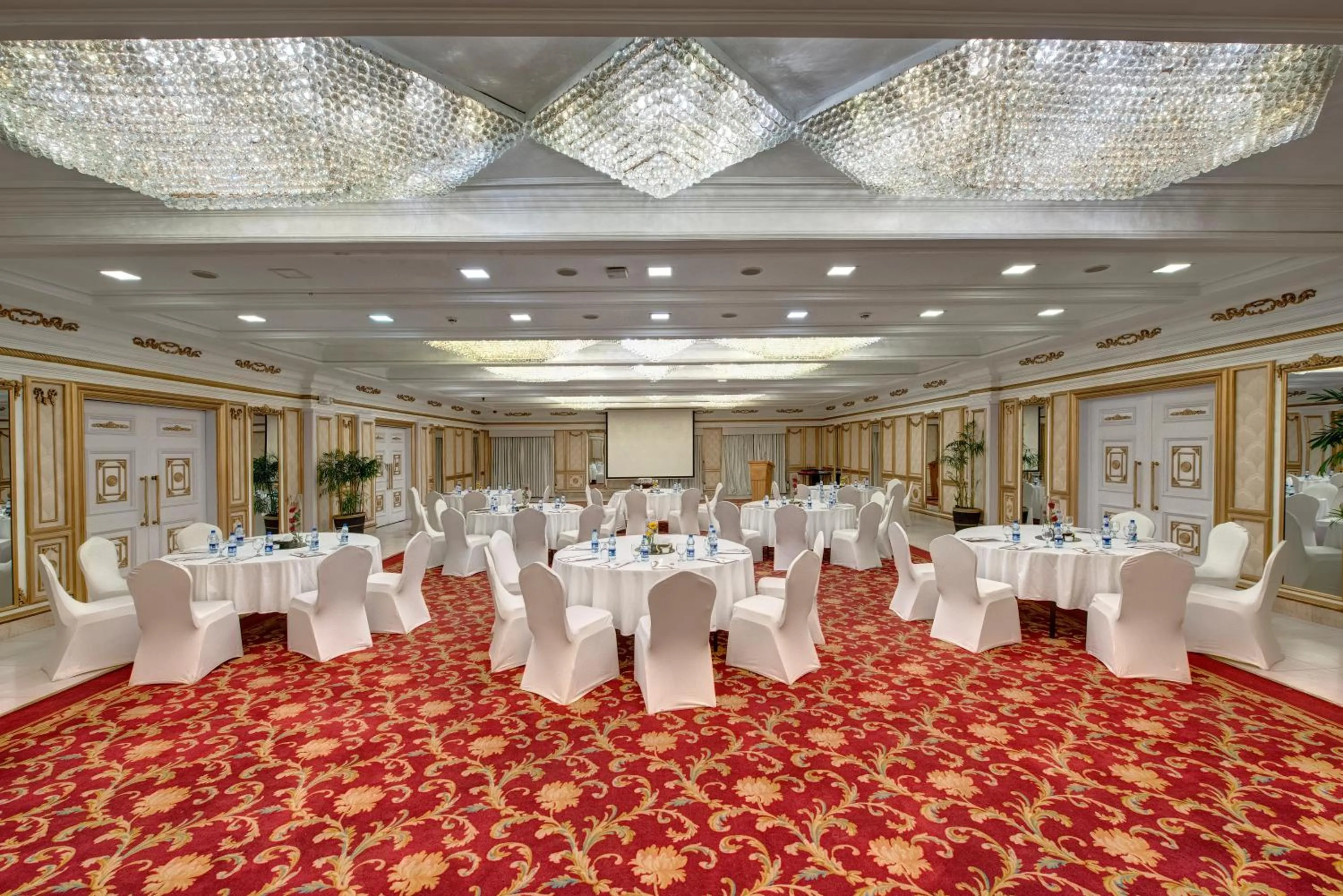 Banquet/Function facilities in Pearl Continental Hotel, Bhurban