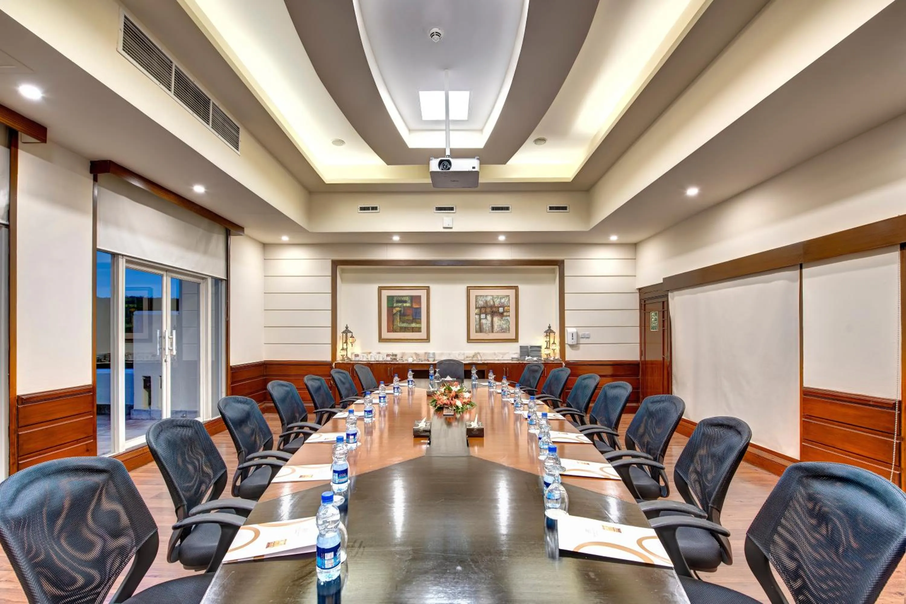 Business facilities in Pearl Continental Hotel, Bhurban