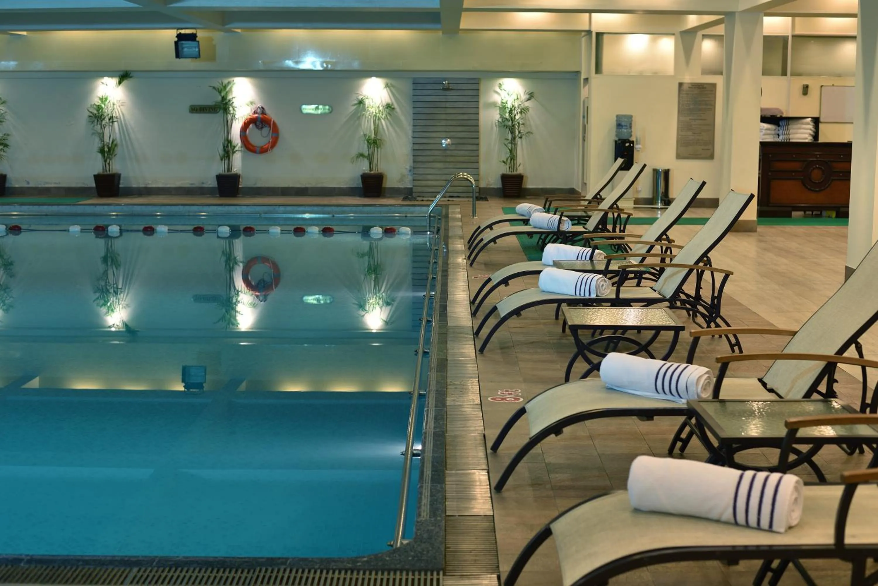 Swimming pool in Pearl Continental Hotel, Karachi