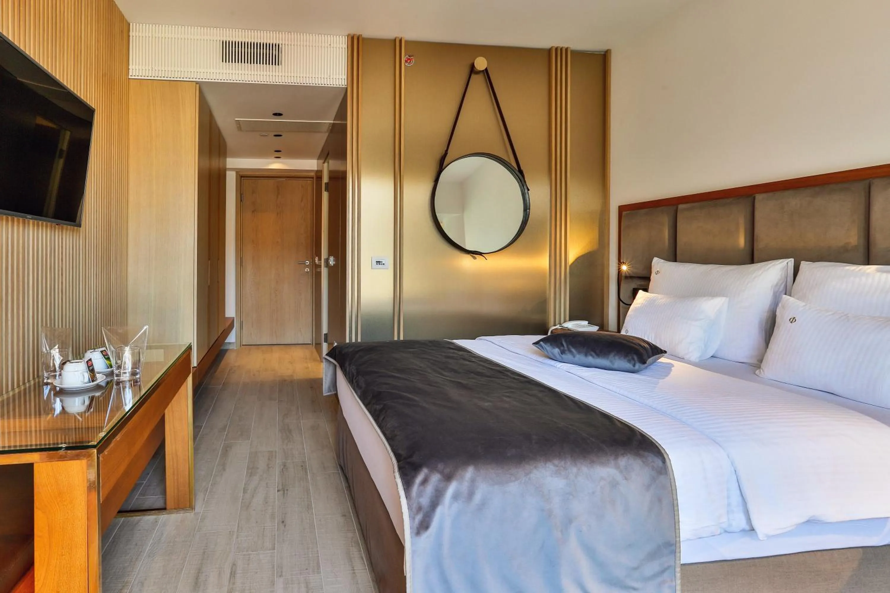 Bedroom, Bed in Hotel Fagus by Aycon