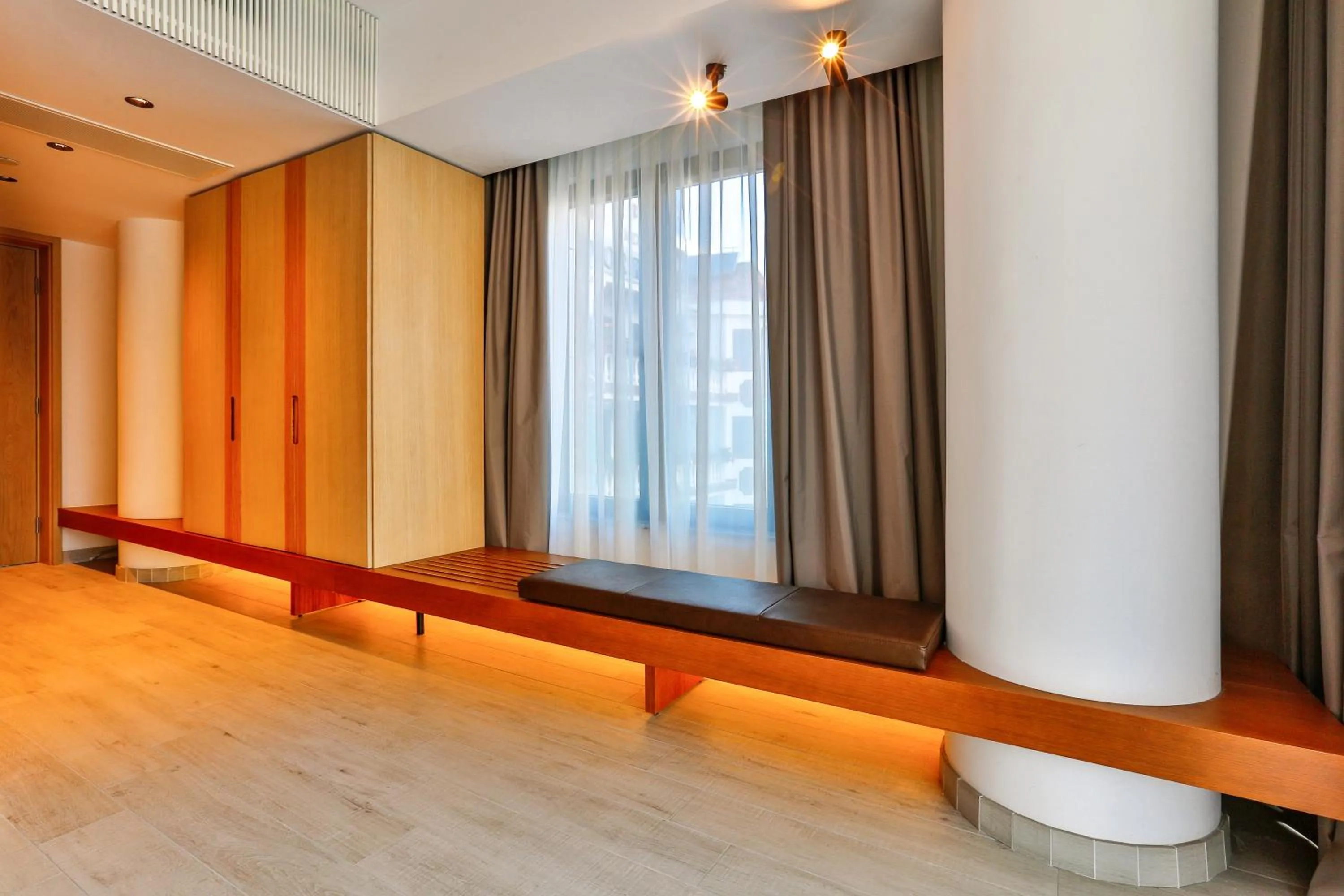 TV and multimedia in Hotel Fagus by Aycon