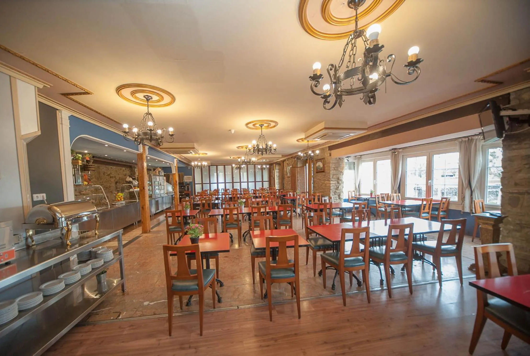 Restaurant/places to eat in Hotel Mur