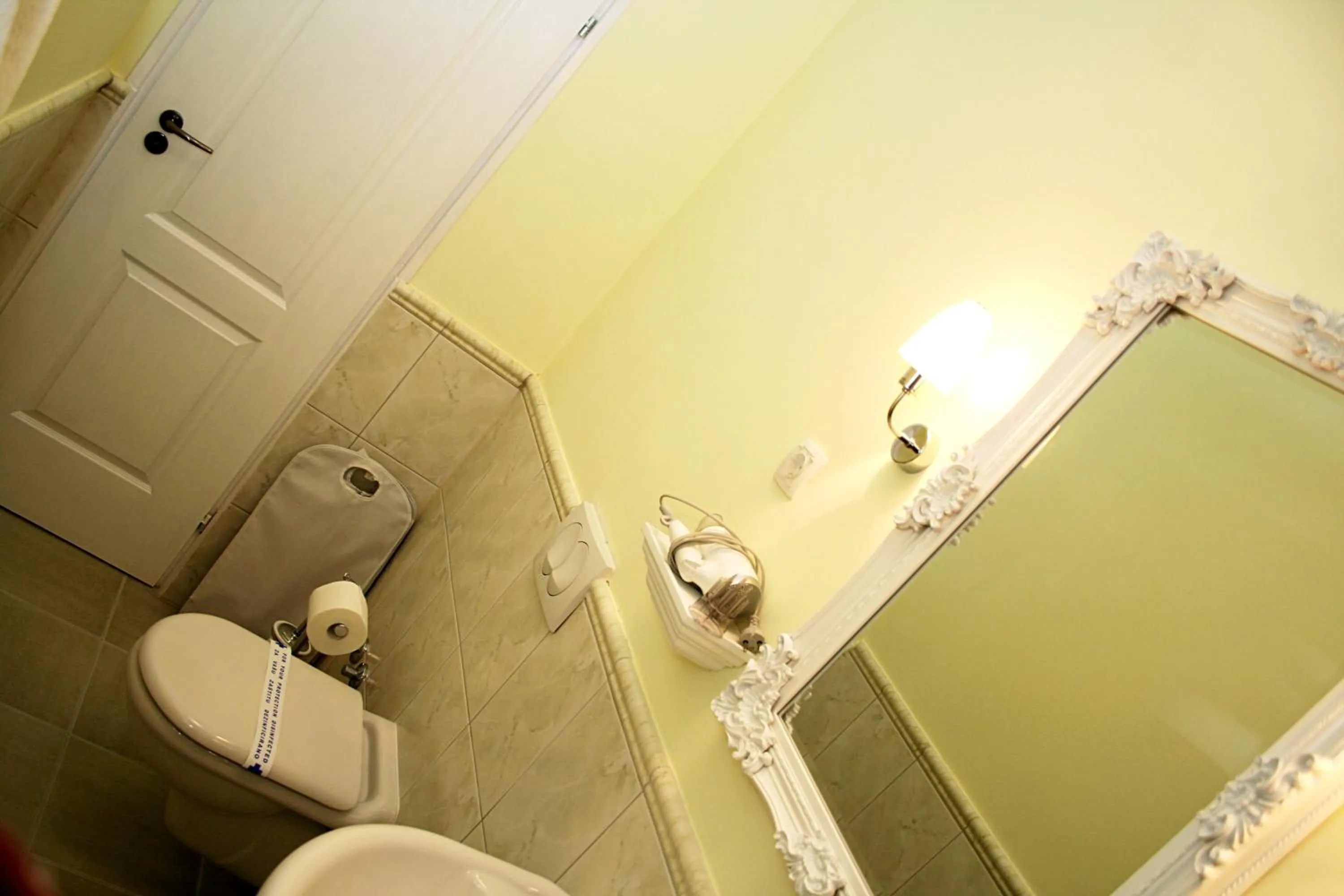 Bathroom in Banica Apartments & Rooms