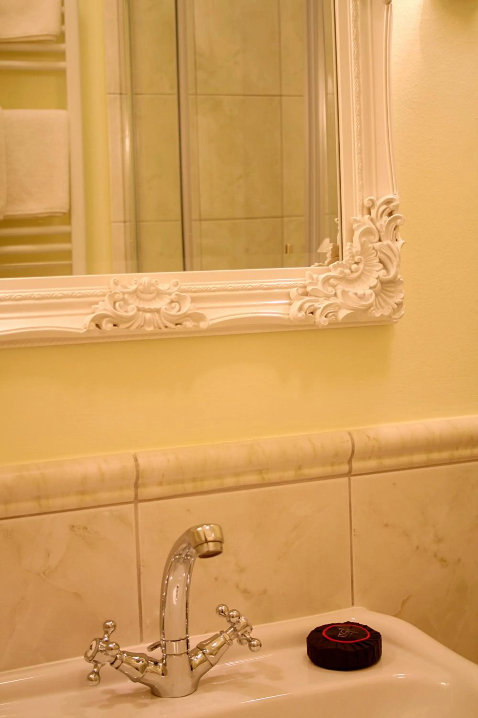 Bathroom in Banica Apartments & Rooms