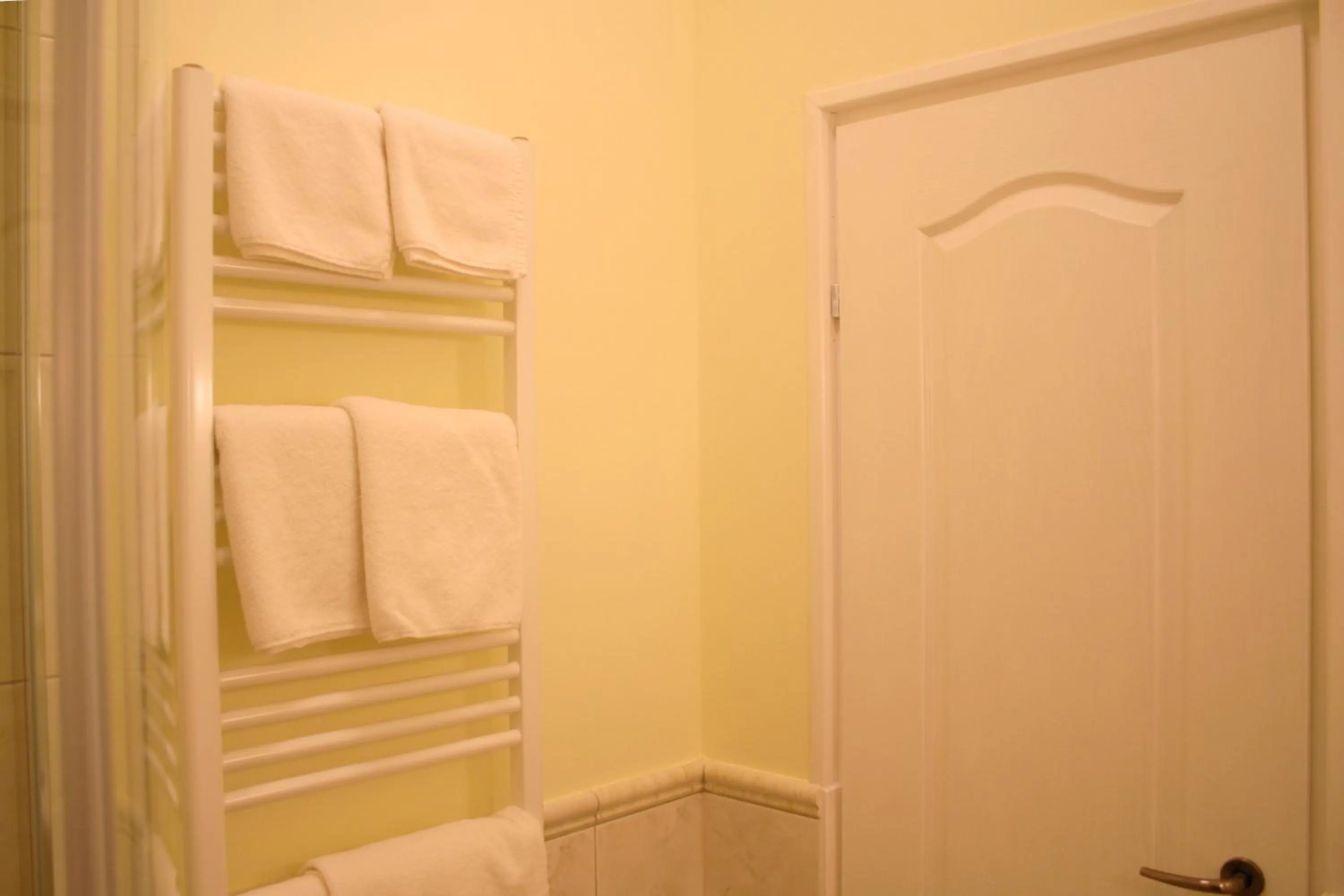 Bathroom in Banica Apartments & Rooms