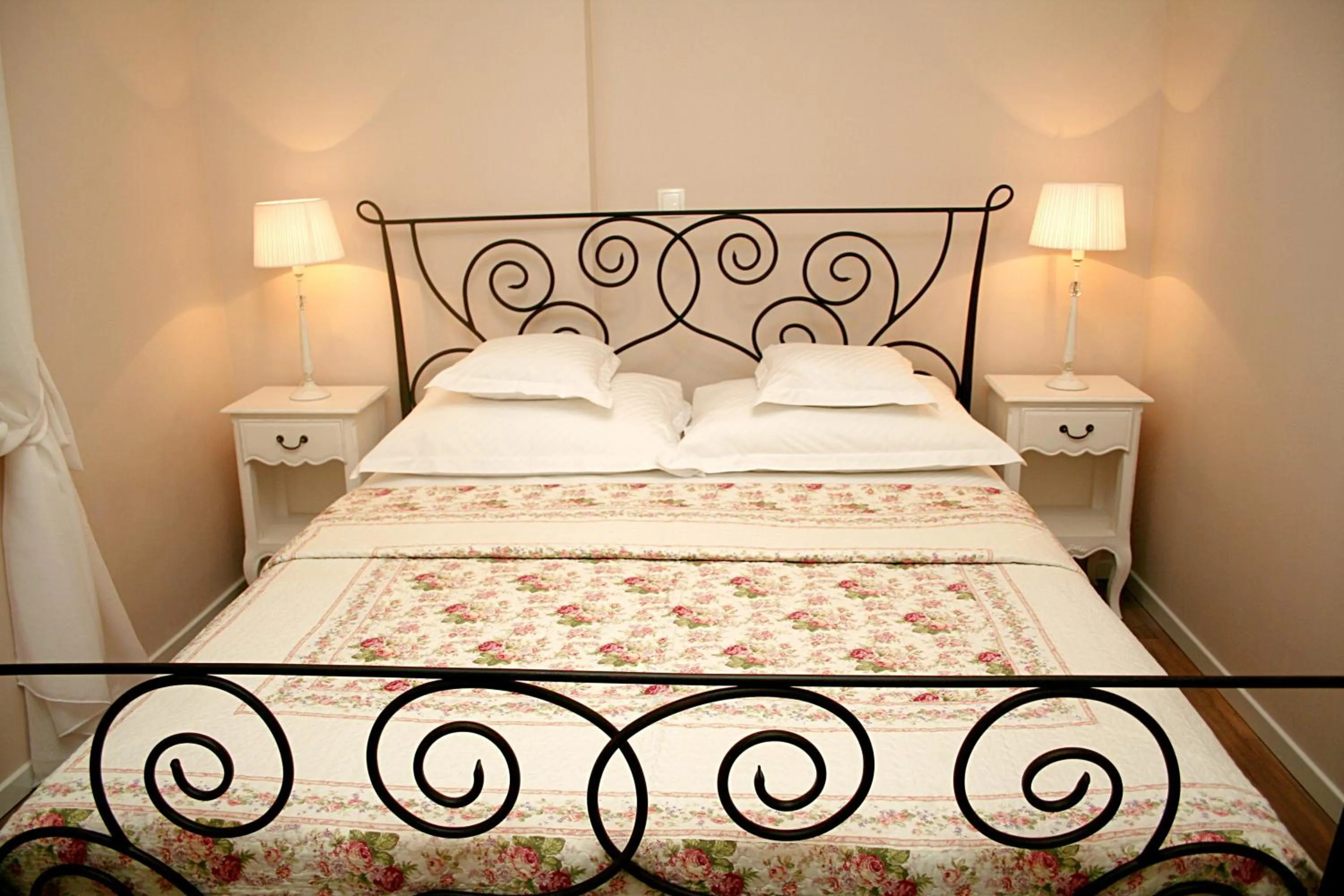 Bed in Banica Apartments & Rooms