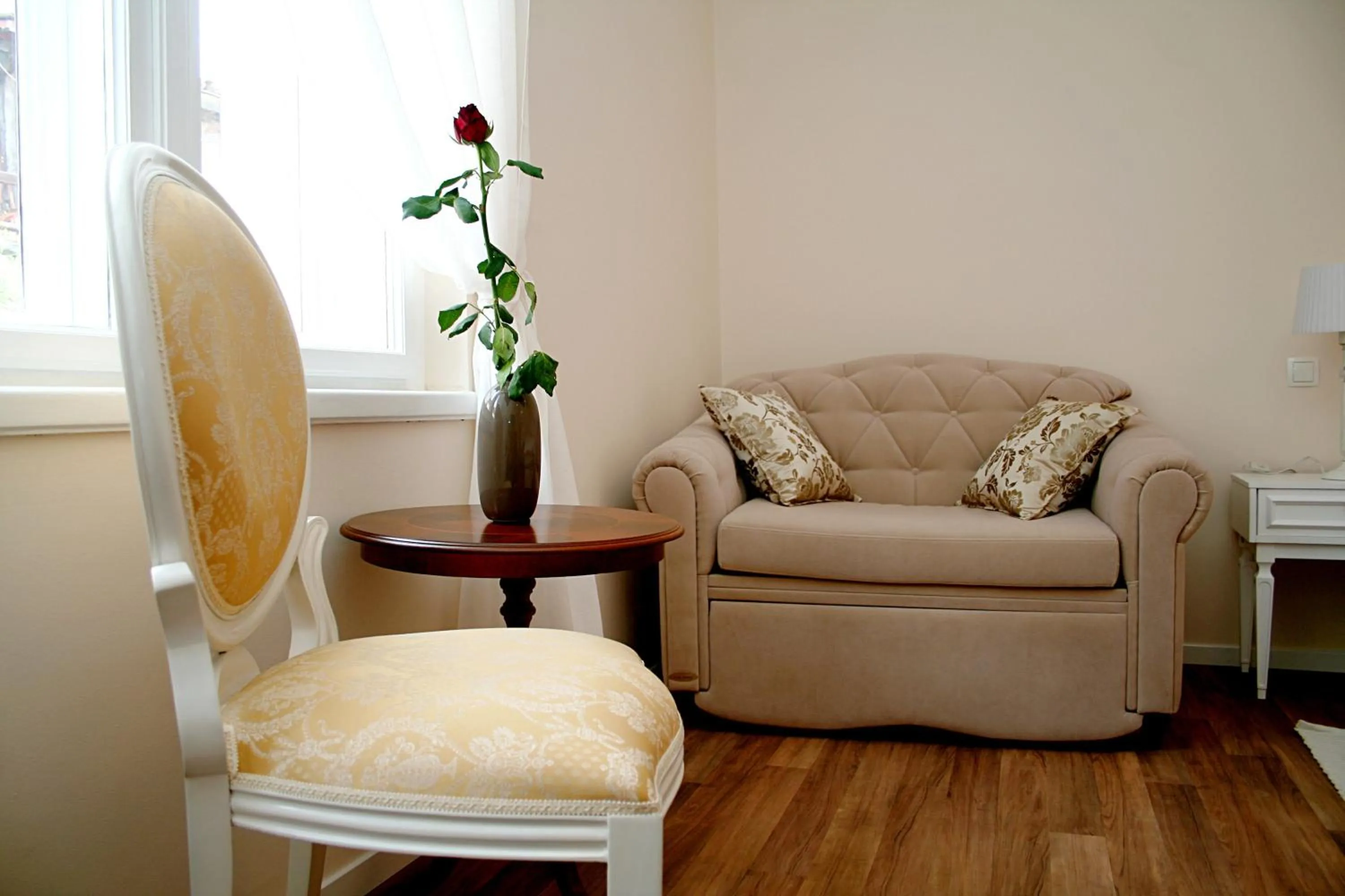Seating area in Banica Apartments & Rooms