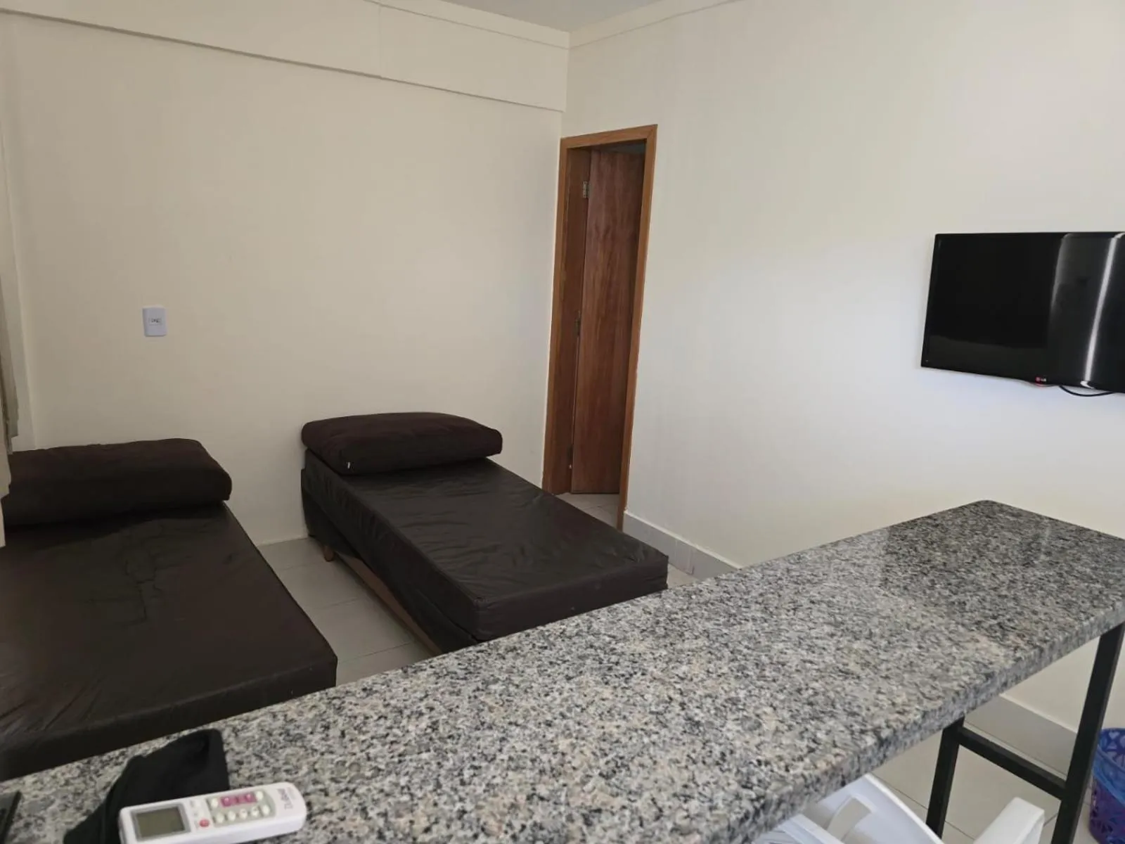 MOISES IMOVEIS Lacquas diROMA 10PESSOAS CALDAS NOVAS