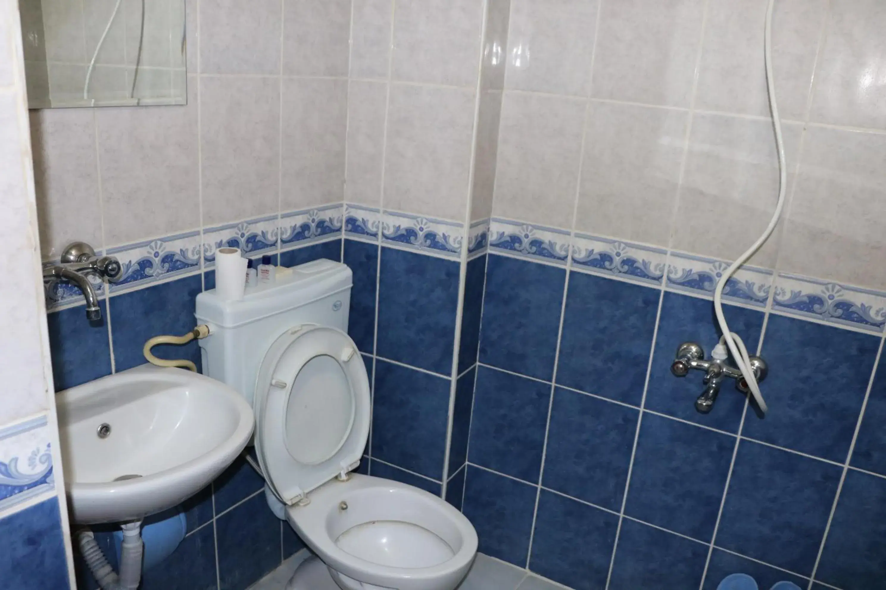 Standard Triple Room in Talaslioglu Hotel Standard Triple Room in Talaslioglu Hotel