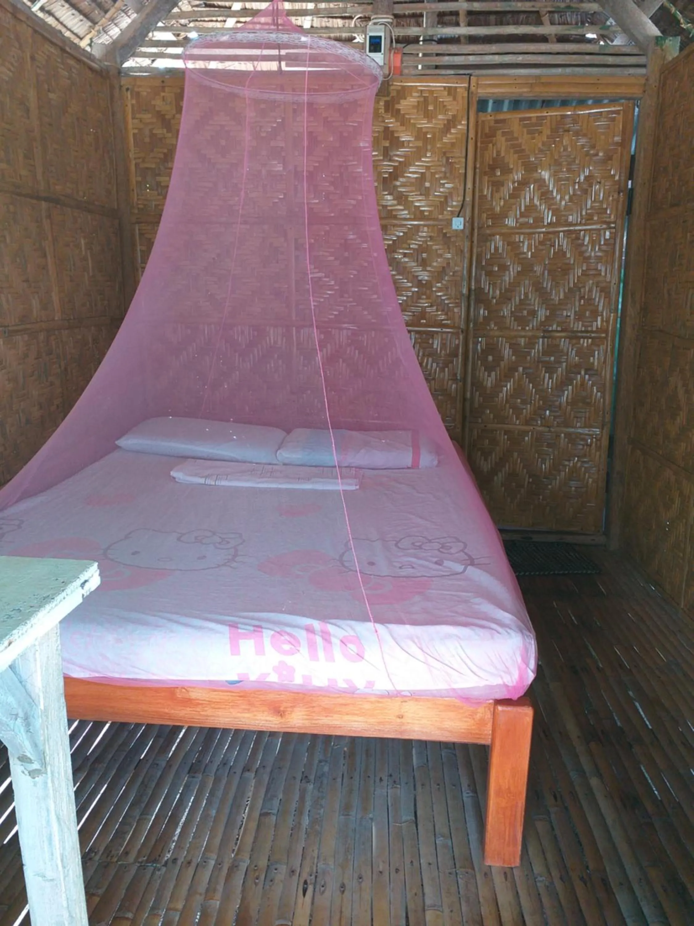 Junior & Nemesia's Cottages