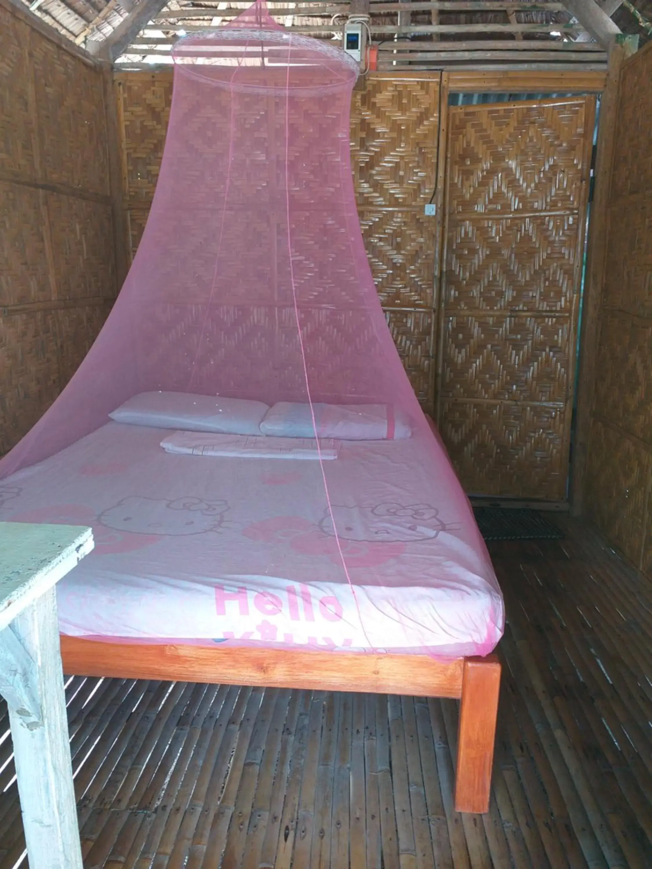 Budget Double Room in Junior & Nemesia's Cottages Budget Double Room in Junior & Nemesia's Cottages