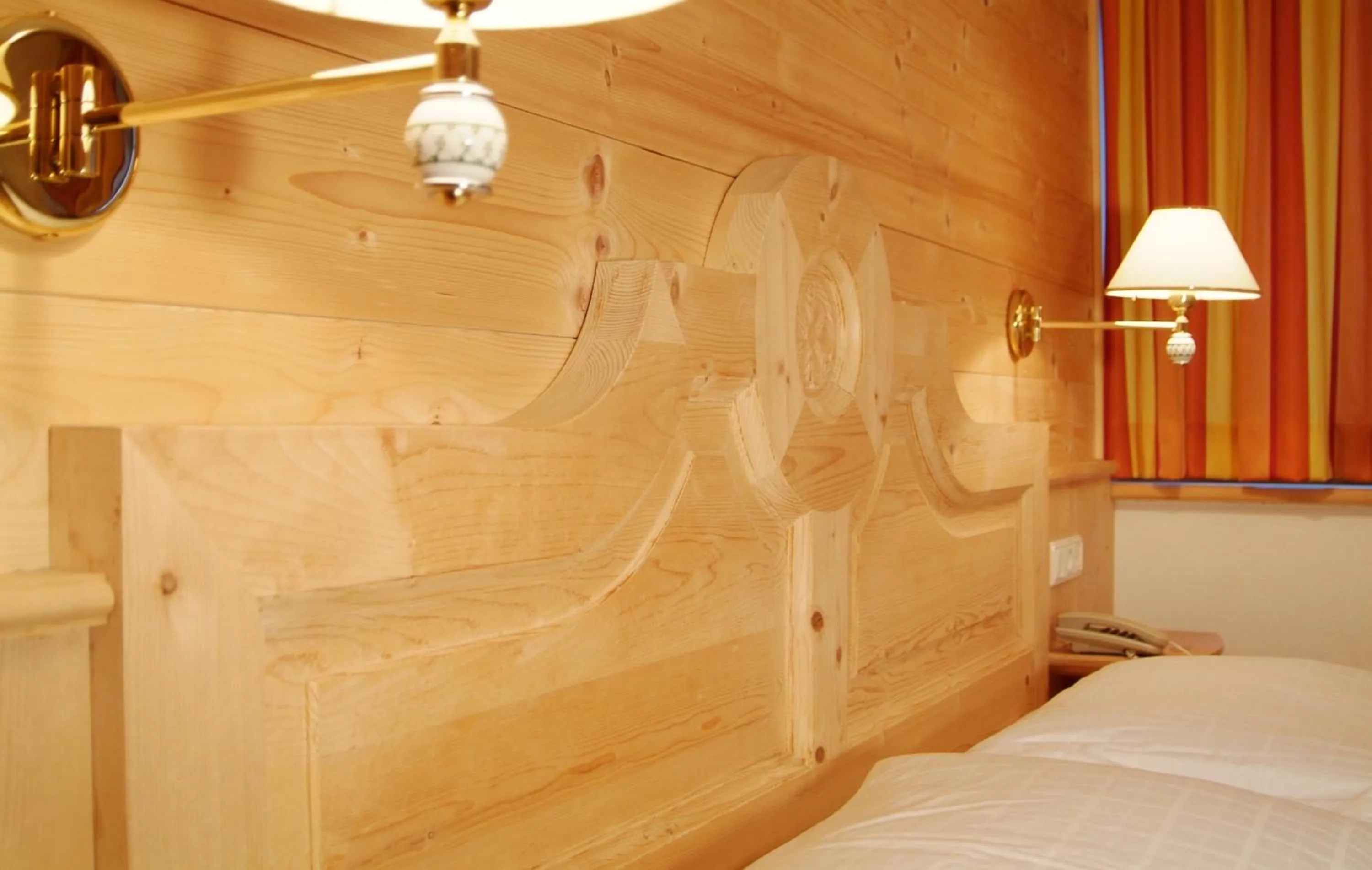 Decorative detail, Bed in Hotel Gomagoierhof