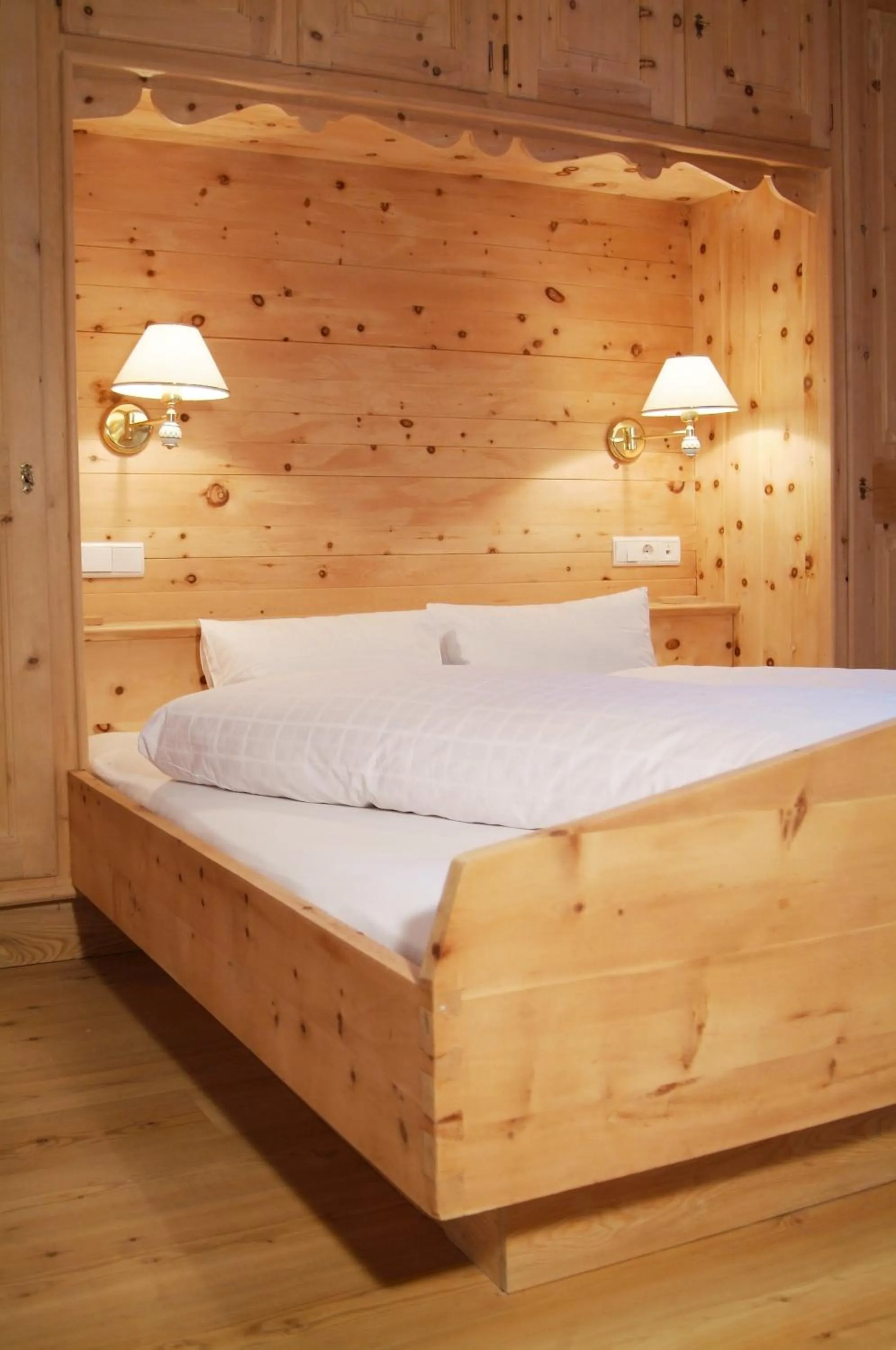 Decorative detail, Bed in Hotel Gomagoierhof