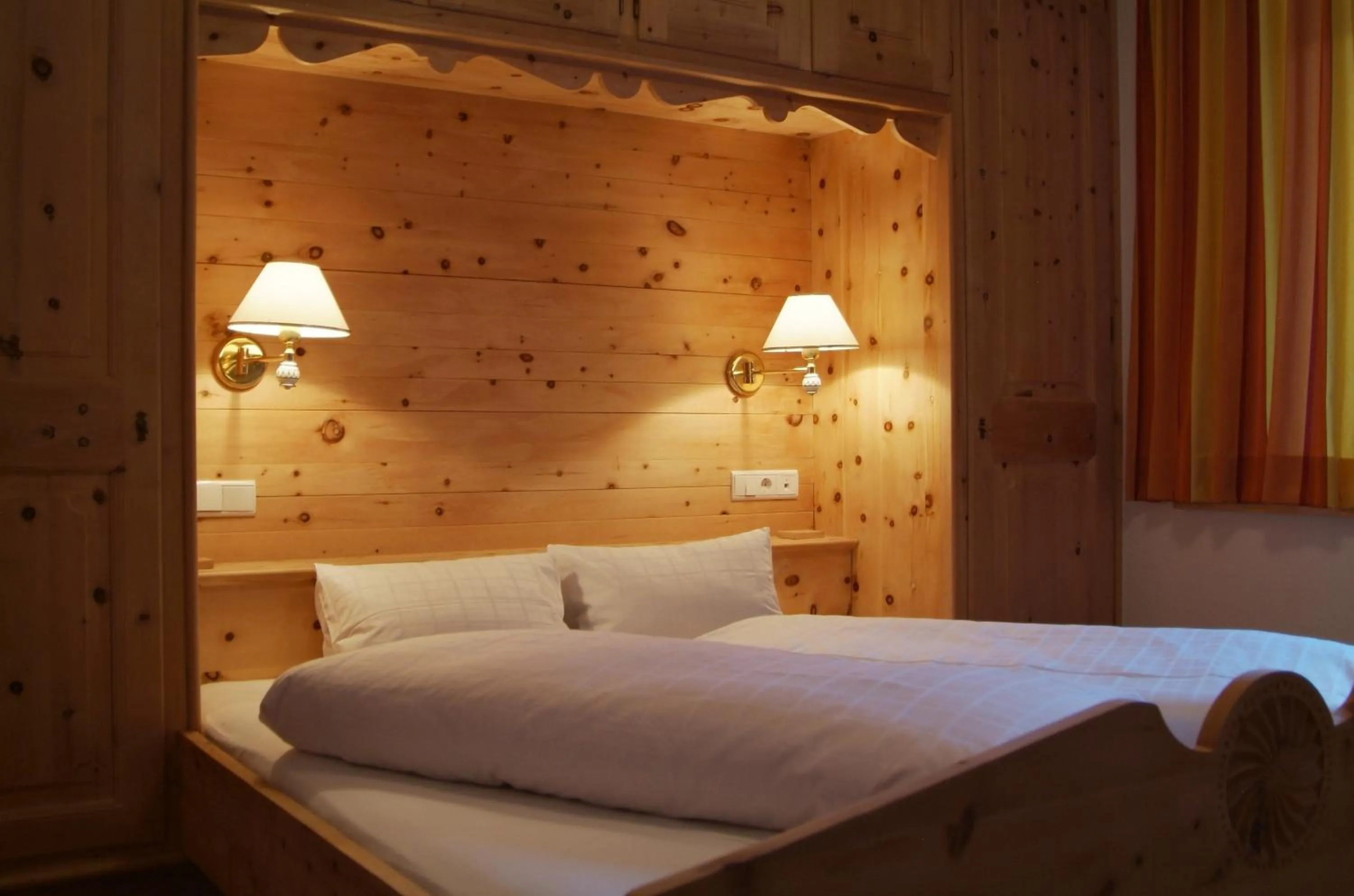 Photo of the whole room, Bed in Hotel Gomagoierhof