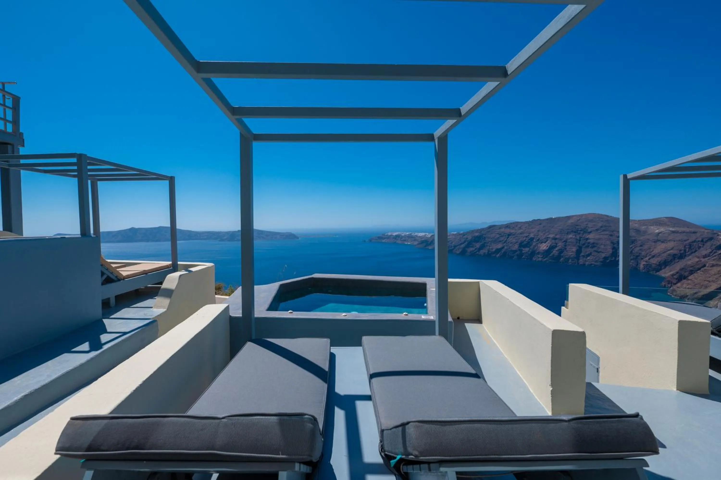 Property building in Gizis Exclusive