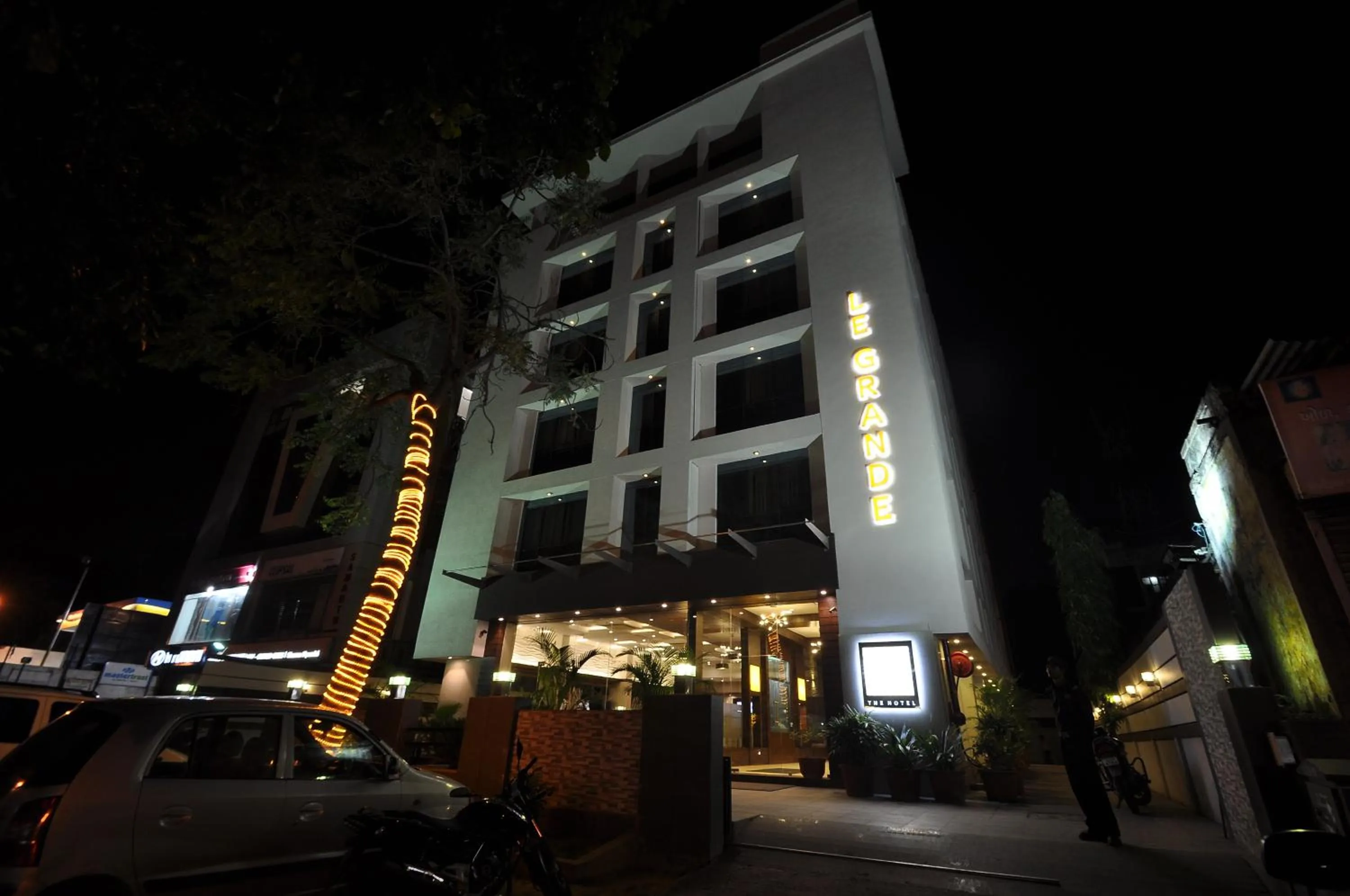 Facade/entrance in Le Grande Residency -Unmarried Couples are not Allowed