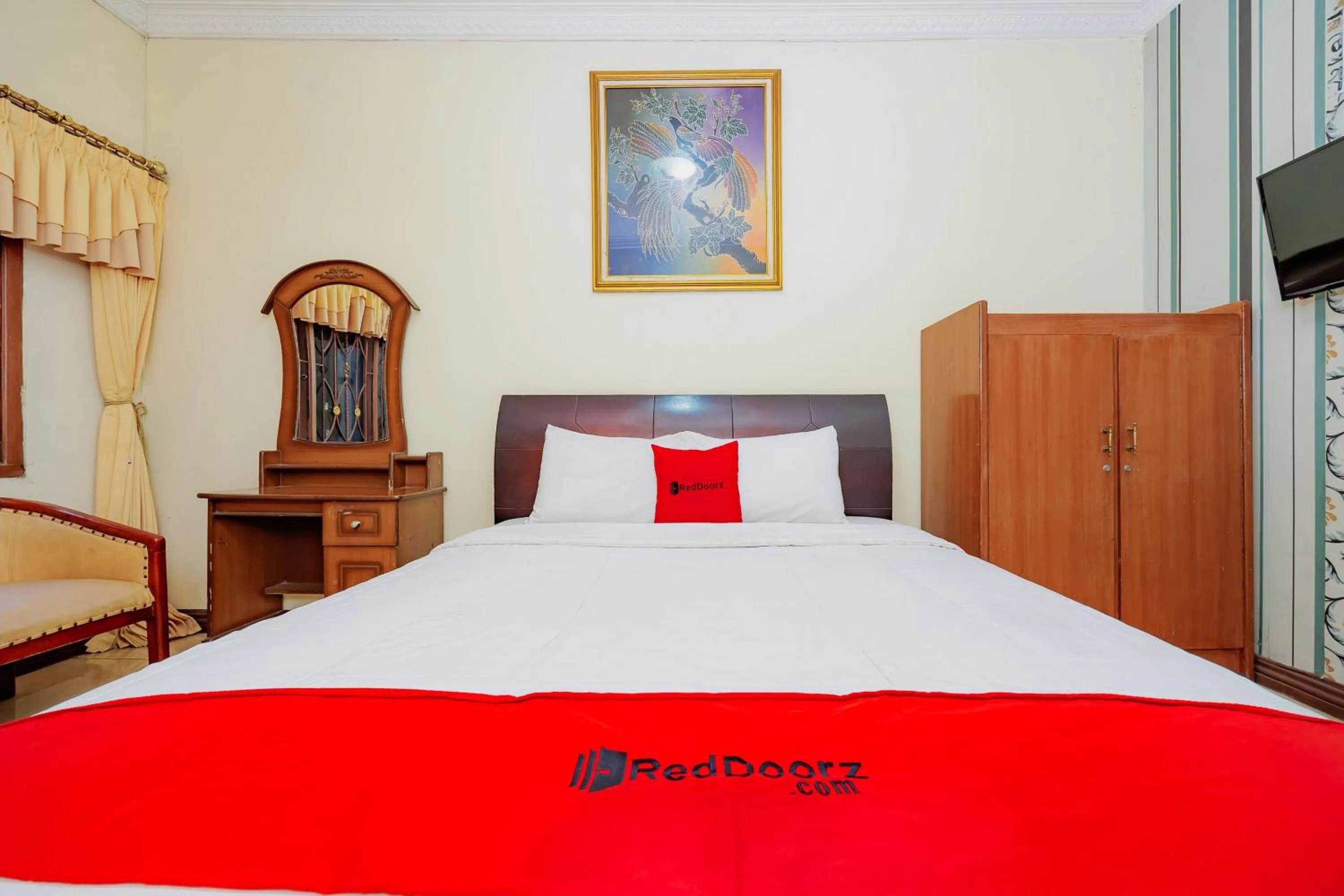 Bedroom in RedDoorz at Hotel Andalus Puncak