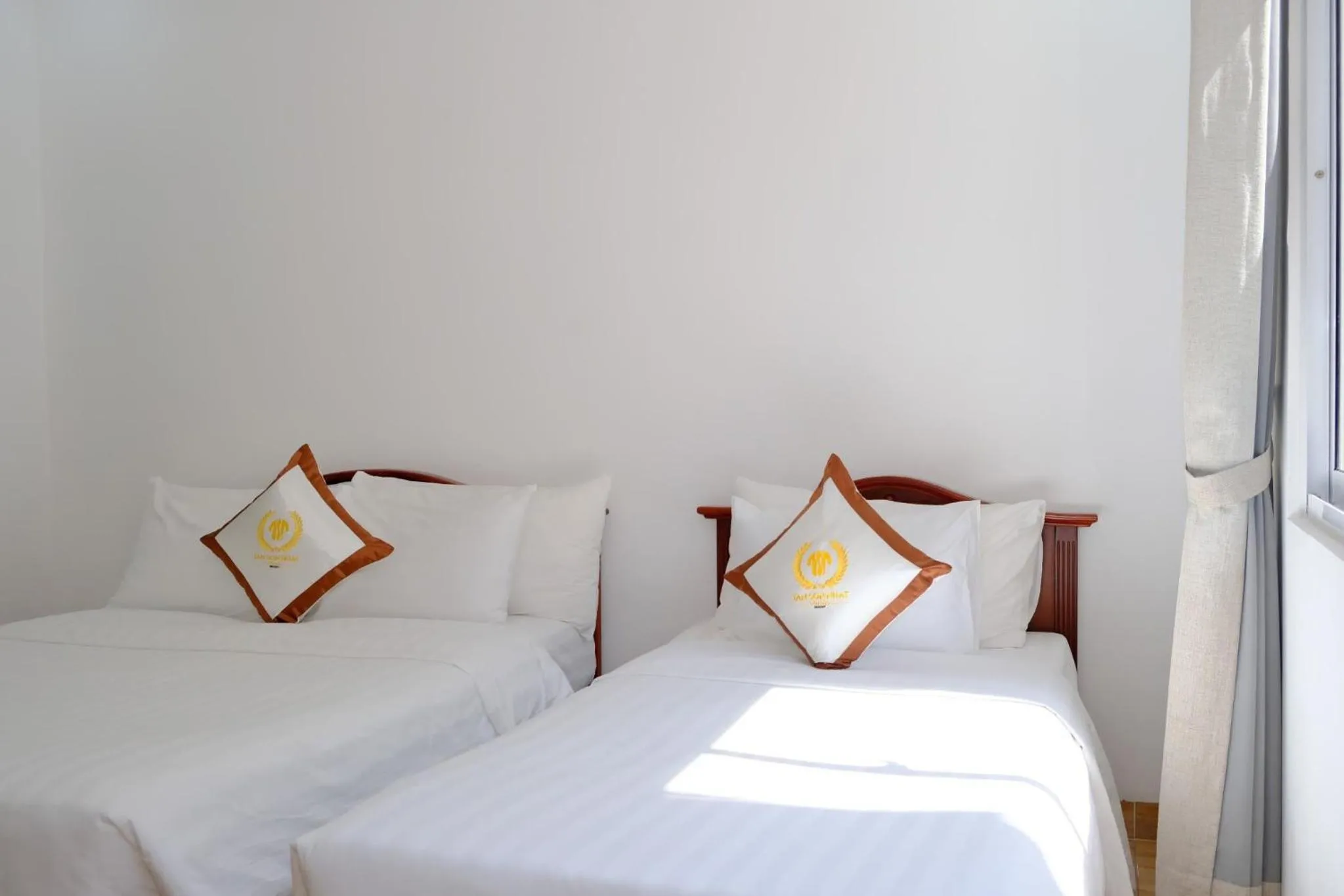 Bed in Tan Son Nhat Con Dao Resort