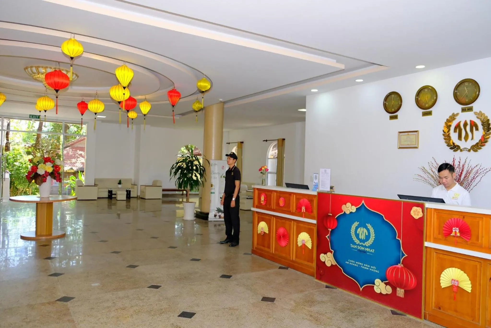 Lobby or reception in Tan Son Nhat Con Dao Resort