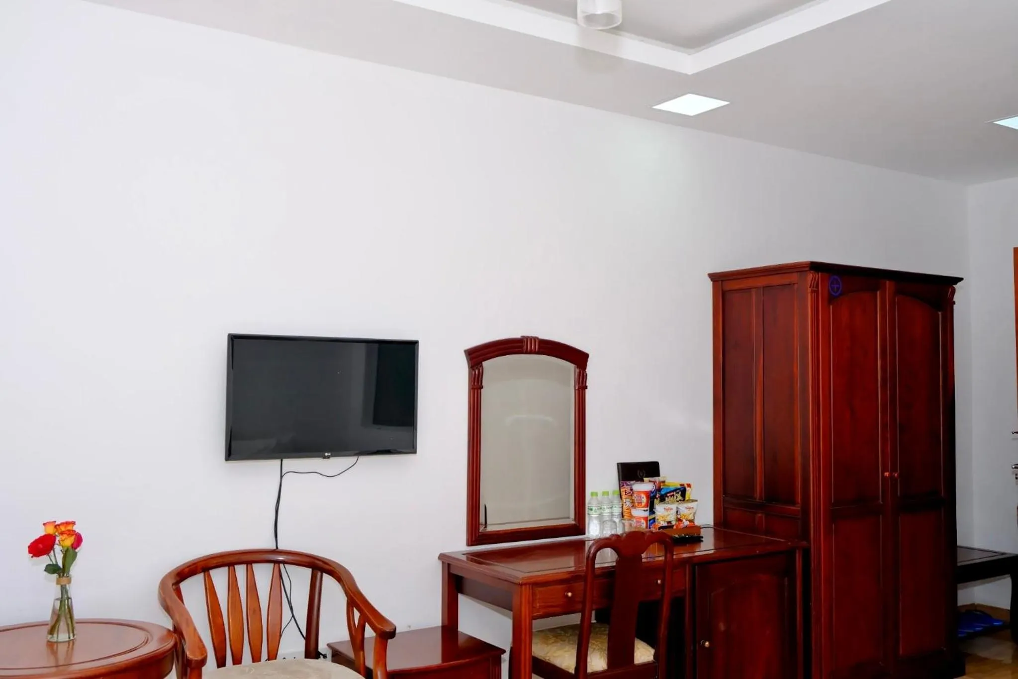 Communal lounge/ TV room in Tan Son Nhat Con Dao Resort