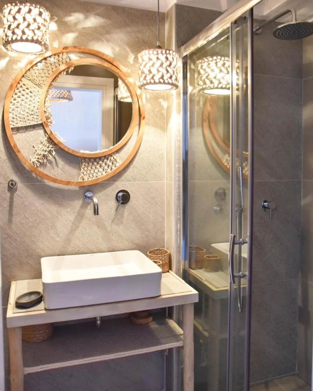 Shower in Angelos Design Suites