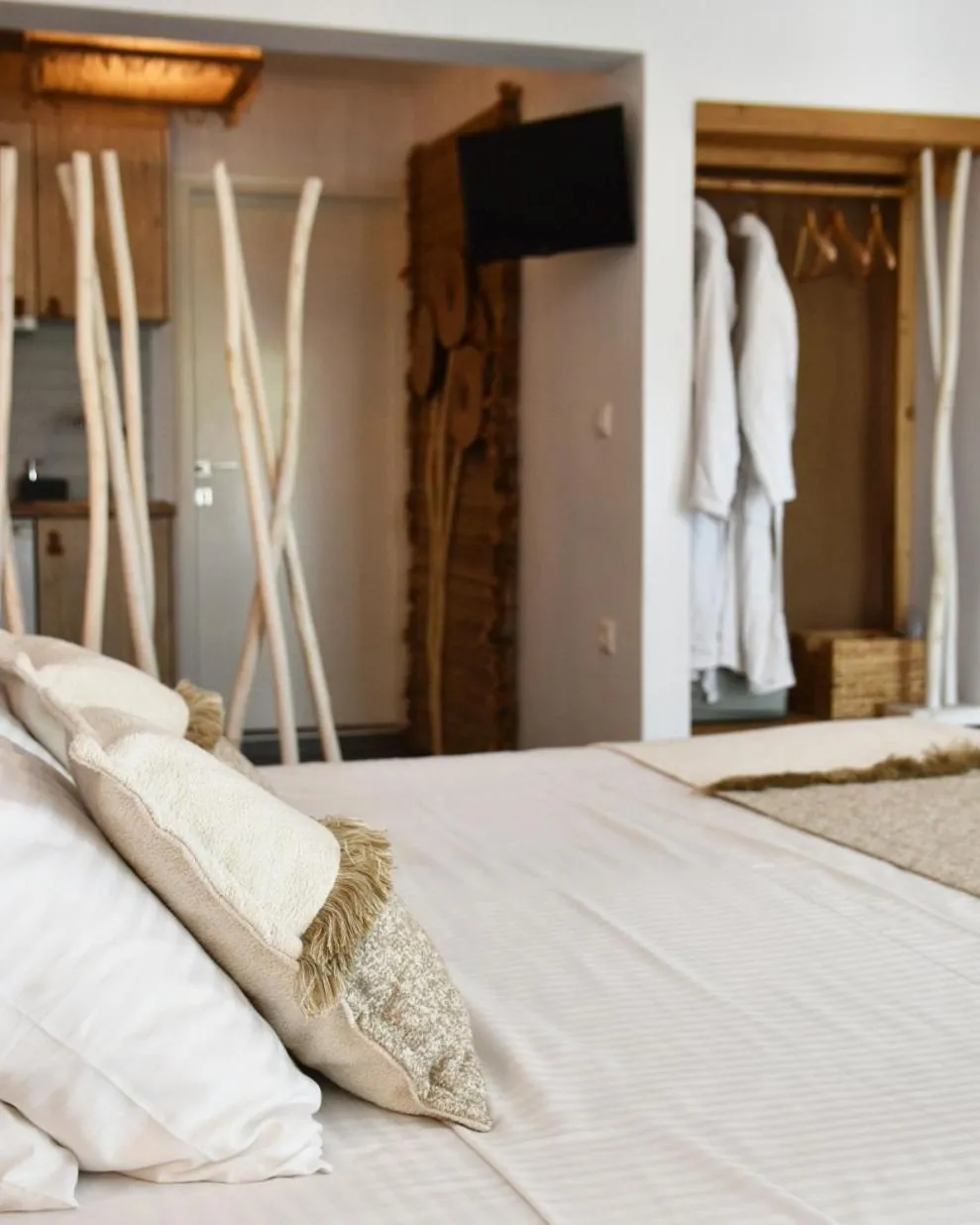 Bedroom, Bed in Angelos Design Suites