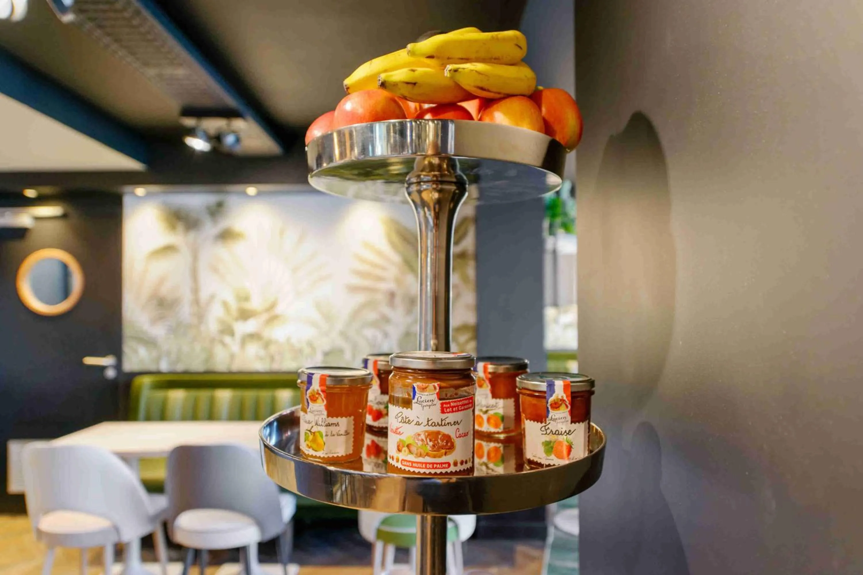 Restaurant/places to eat in Kyriad Crepy En Valois