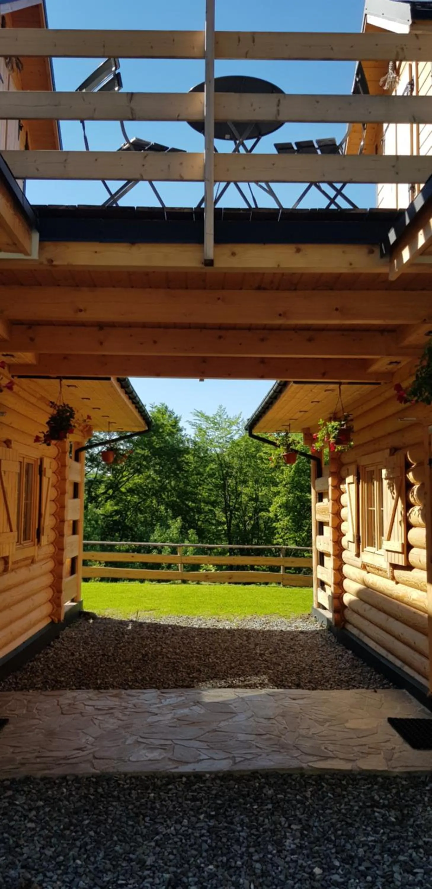 Facade/entrance in Cicha Polana