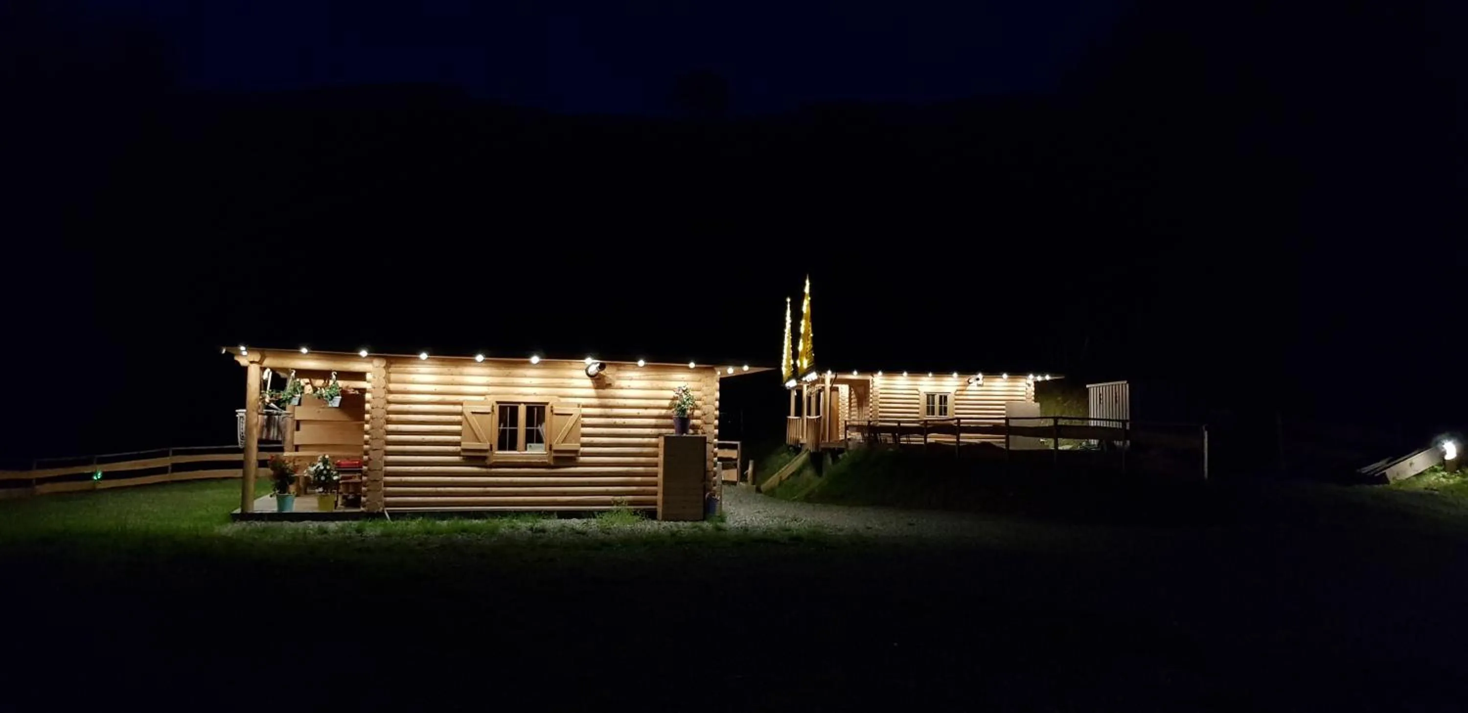 Property building in Cicha Polana