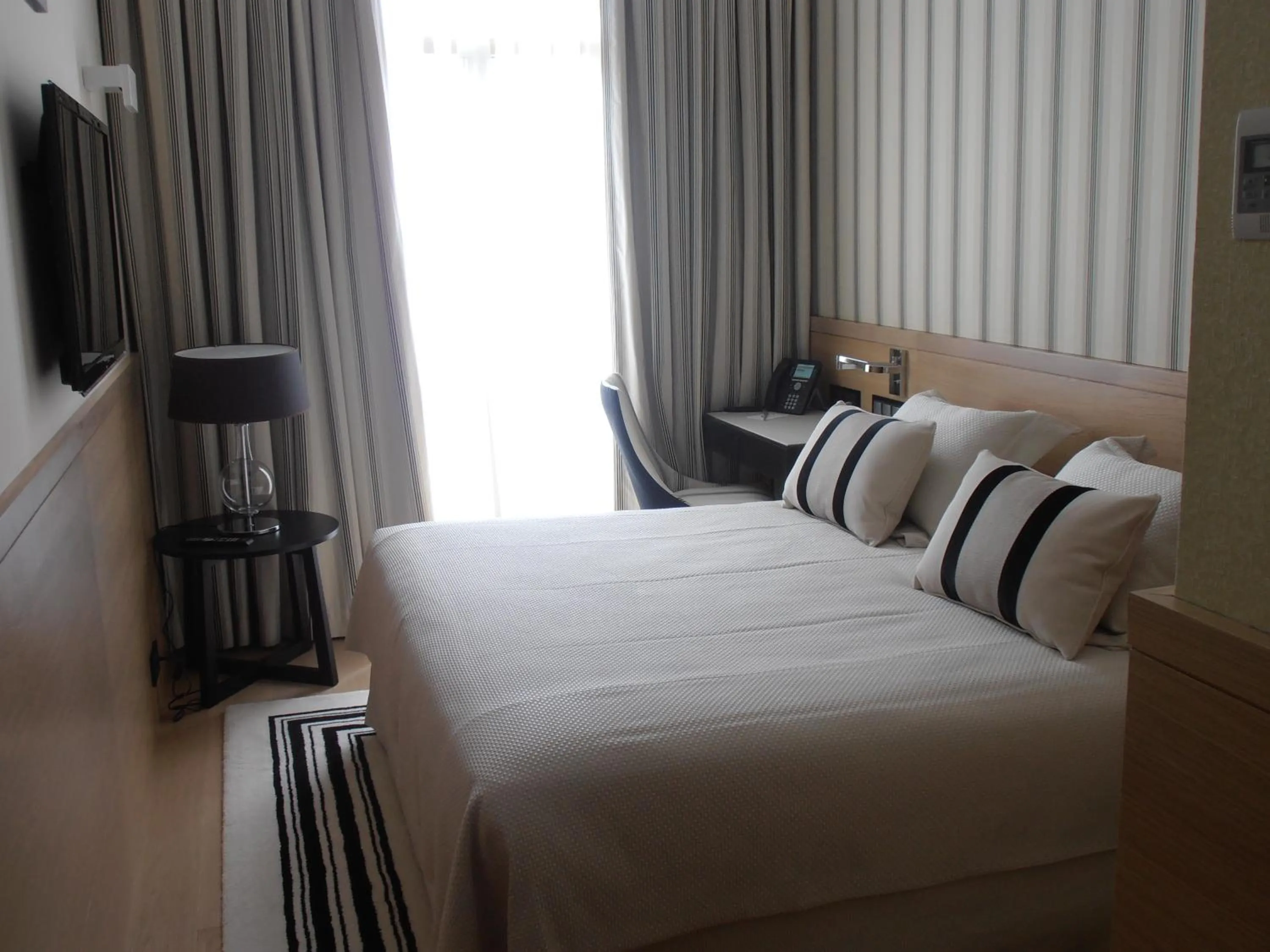 Photo of the whole room, Bed in Gran Hotel Sardinero