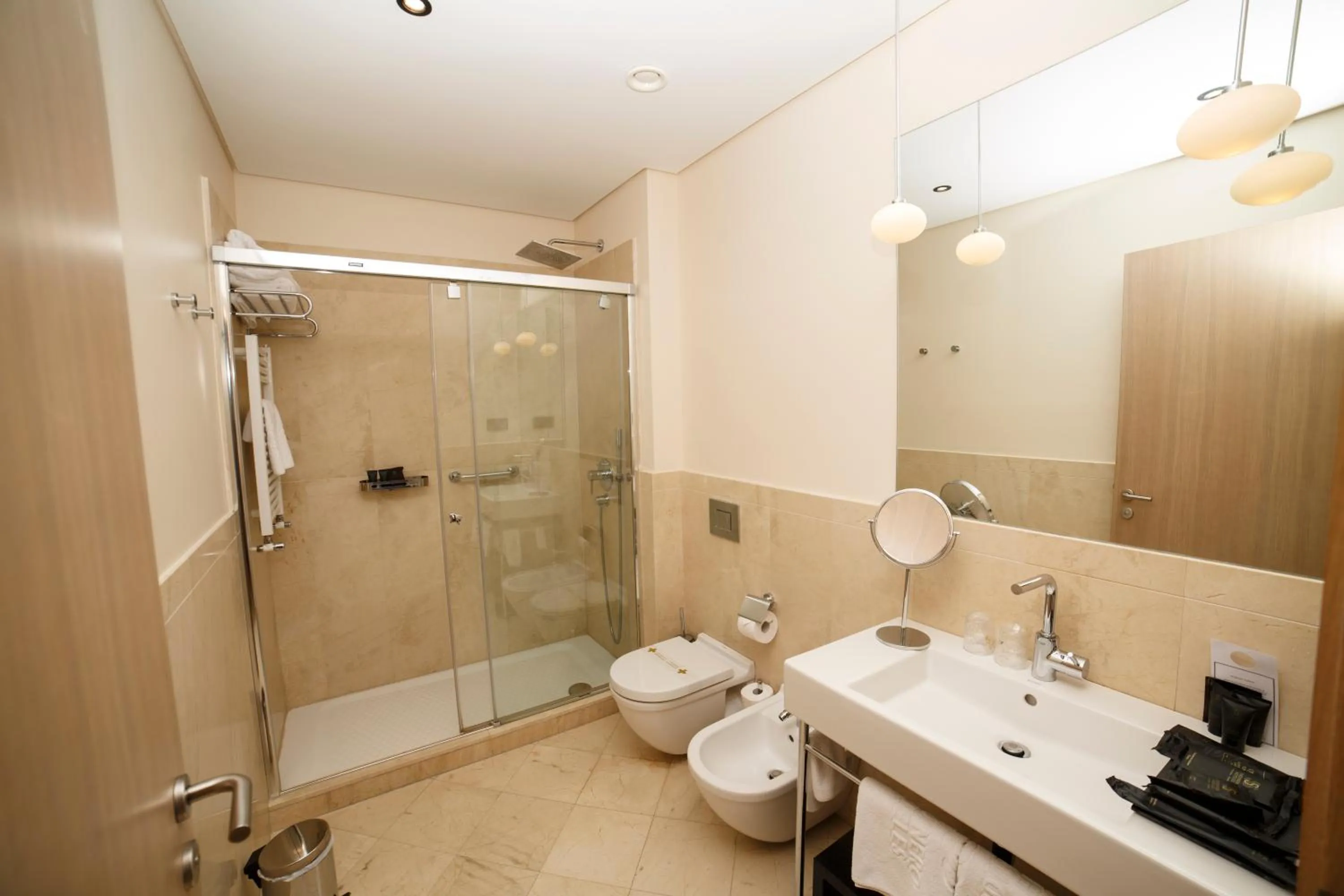 Photo of the whole room in Gran Hotel Sardinero