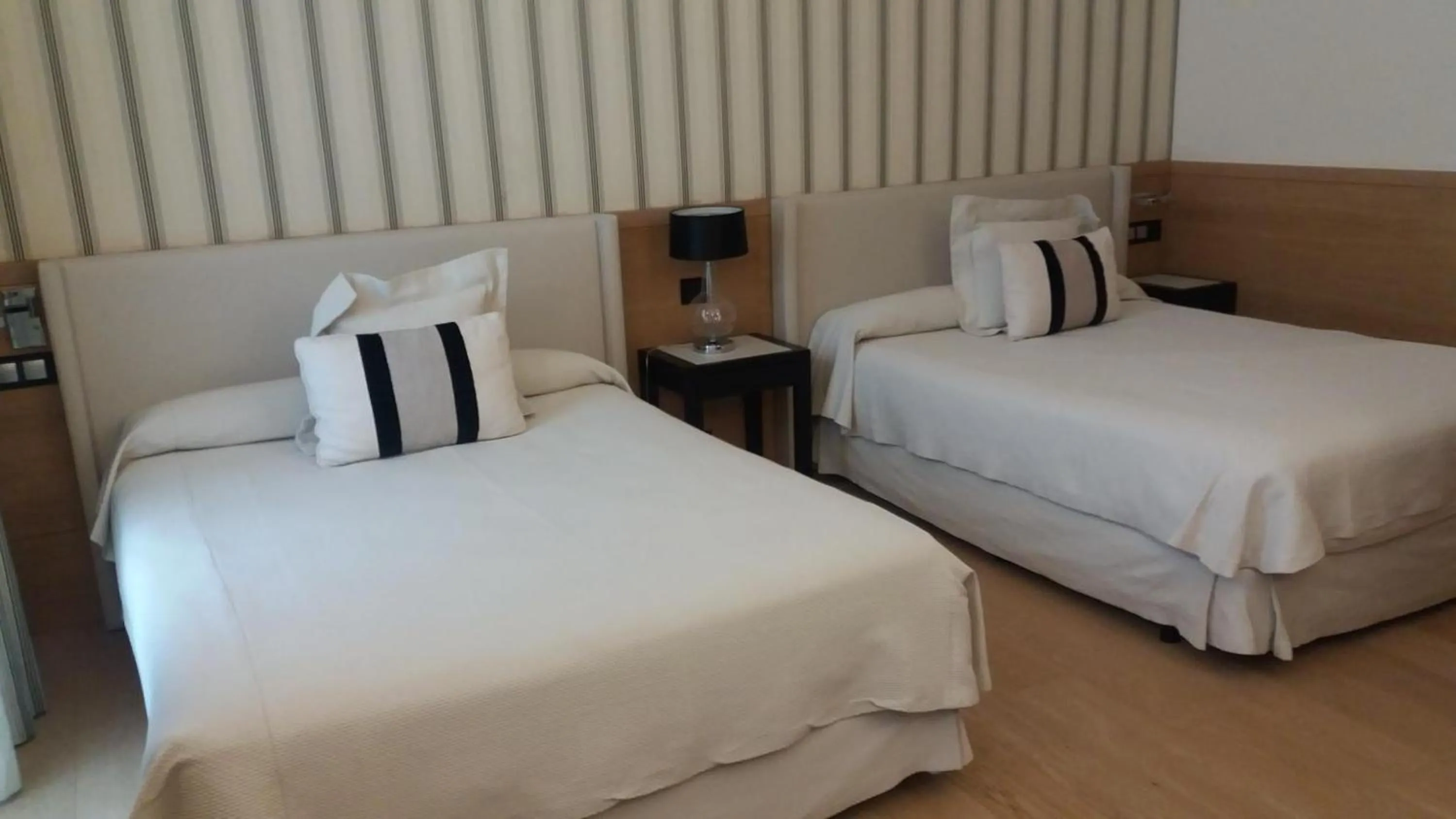 Photo of the whole room, Bed in Gran Hotel Sardinero