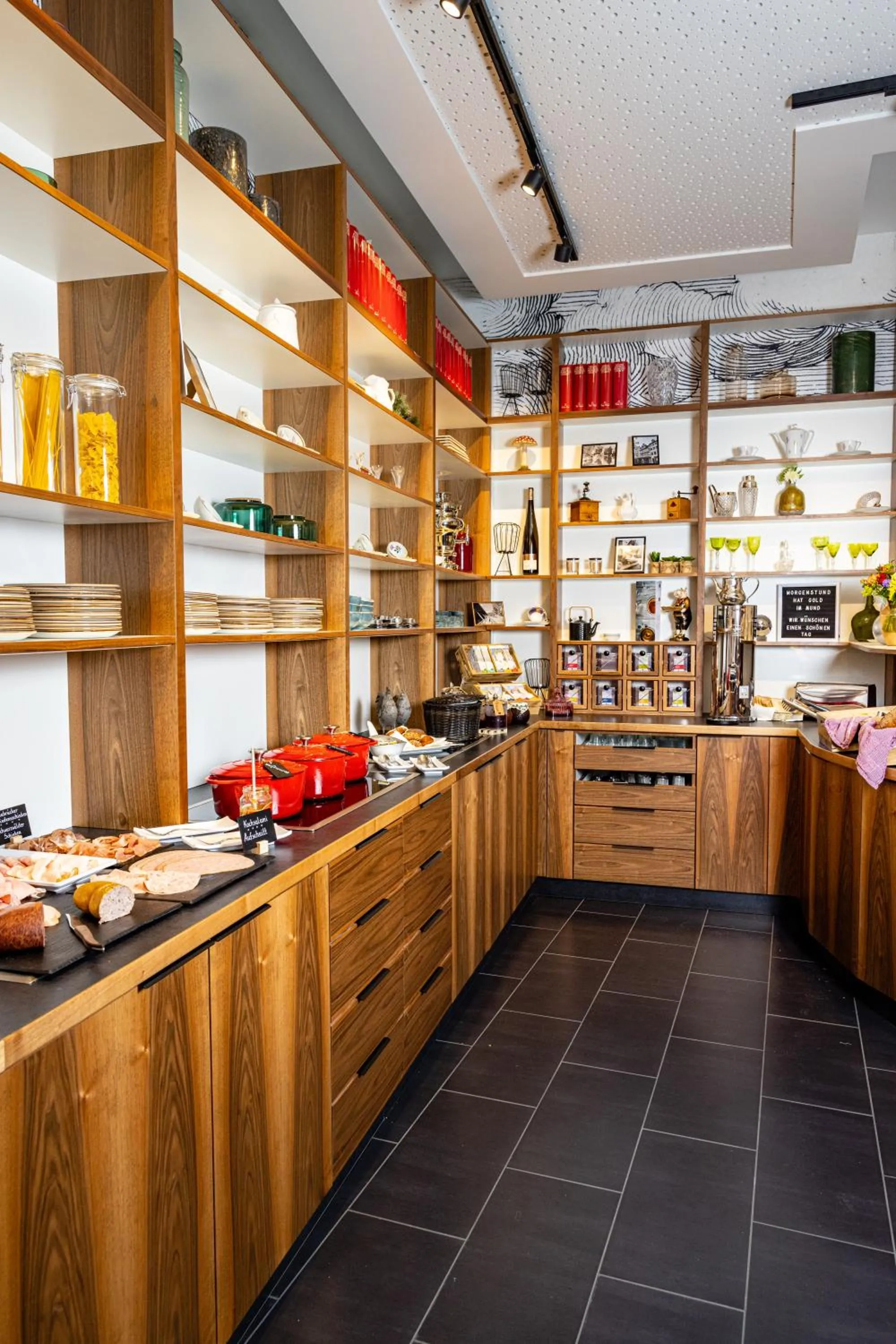 Buffet breakfast in Das Mühlentor Hotel