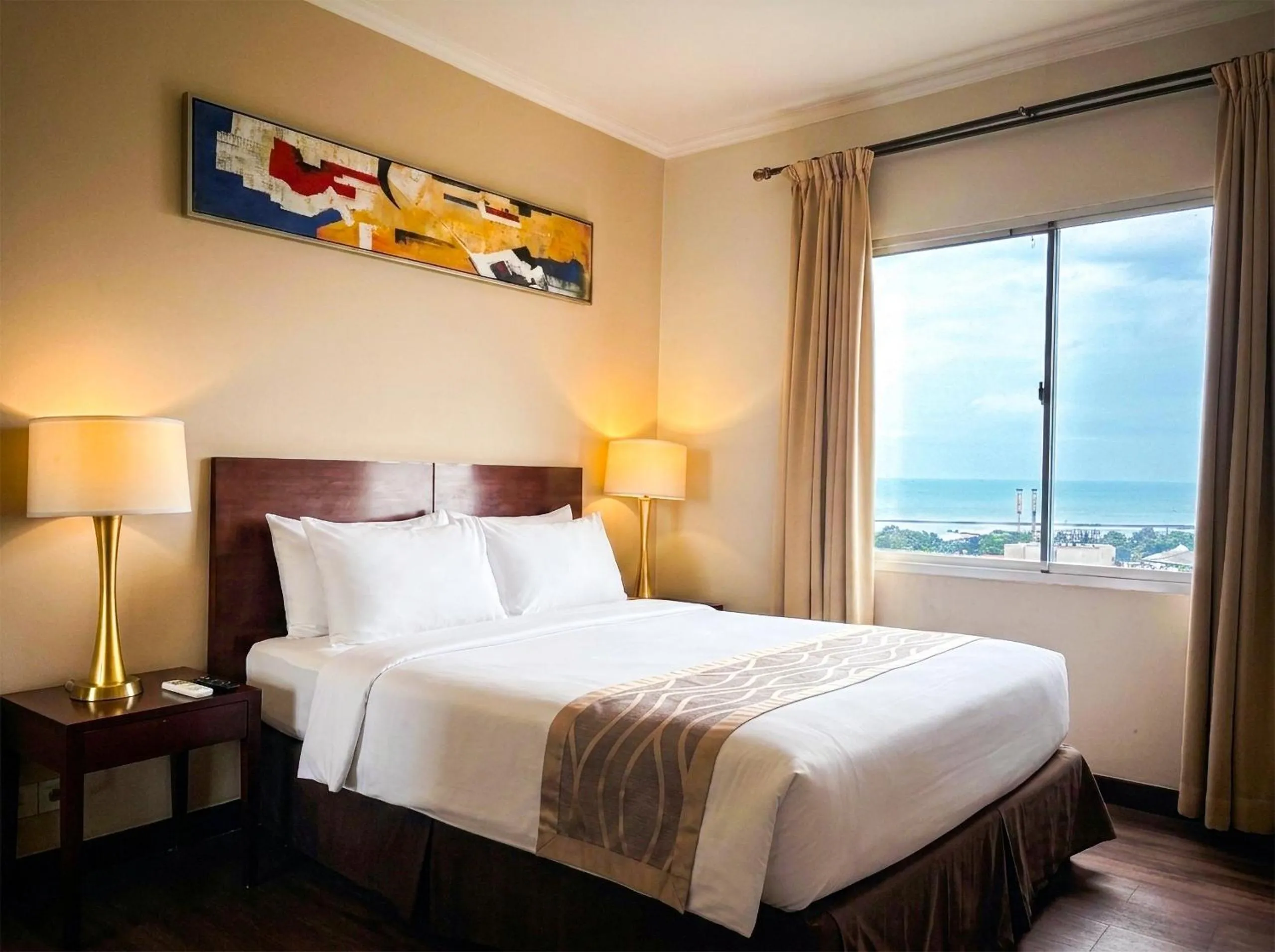 Bed in Grand Dafam Ancol Jakarta
