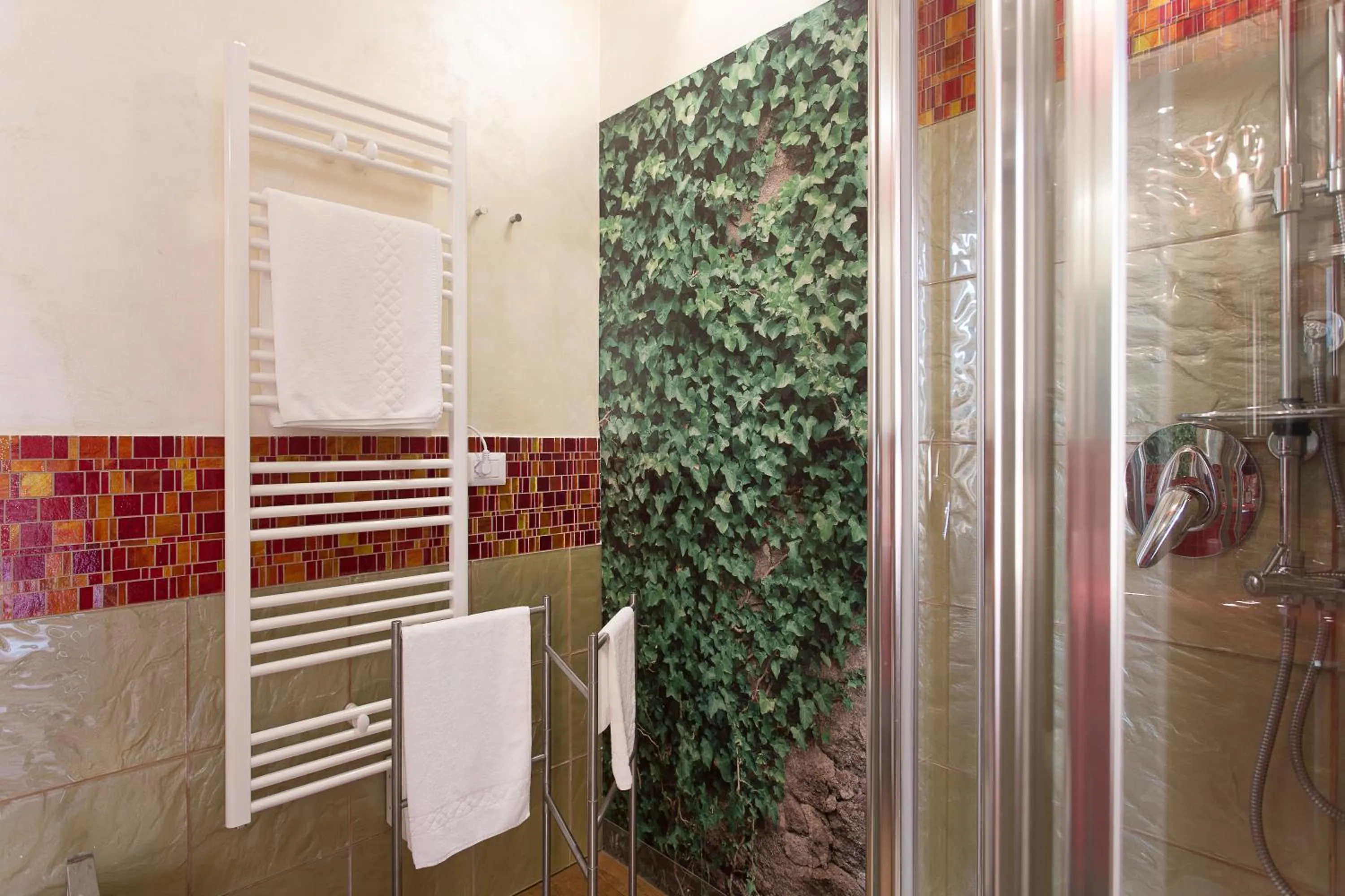 Shower in BB SAVOIA Affittacamere