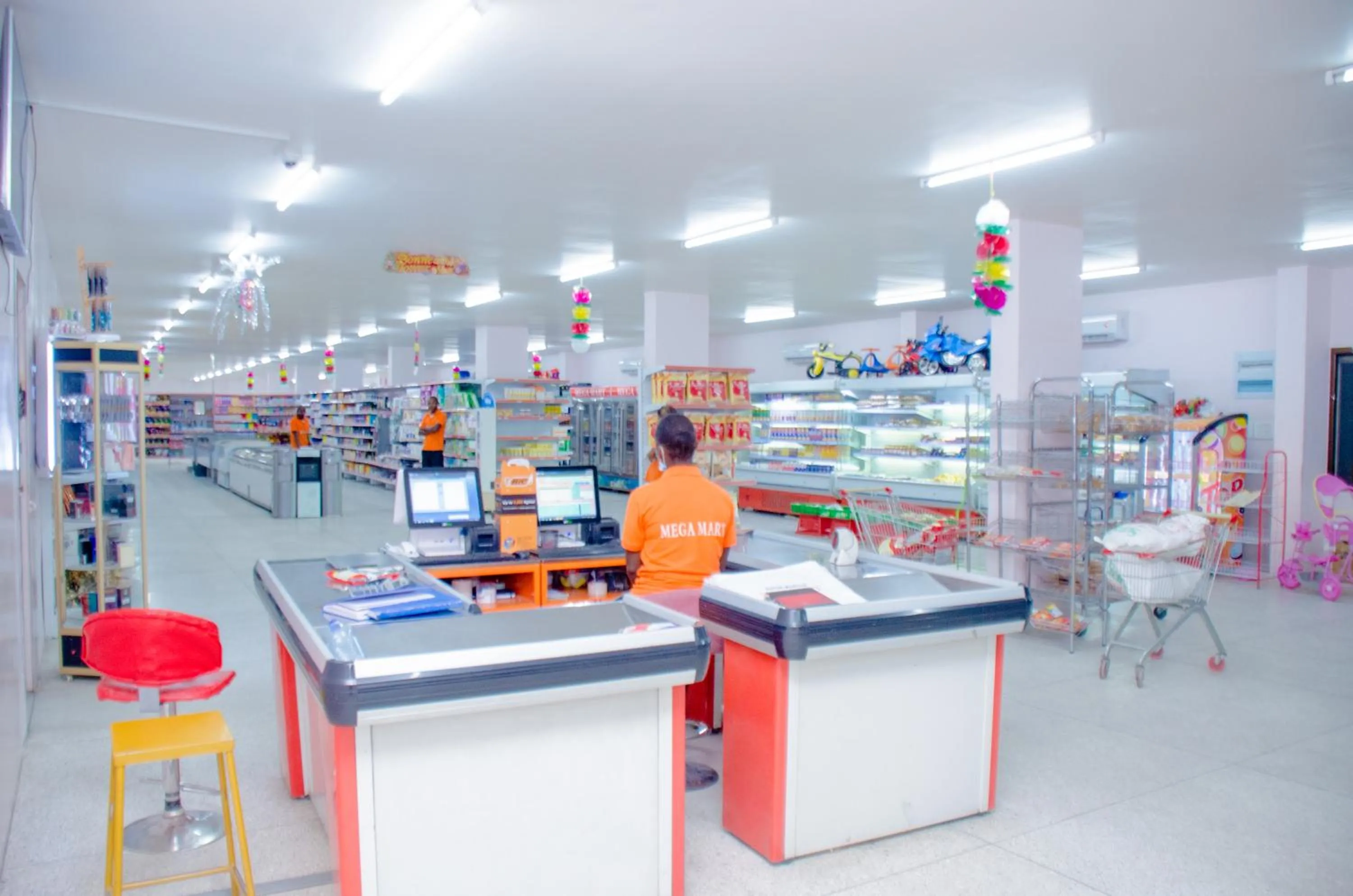 Supermarket/grocery shop in HOTEL PLATINUM