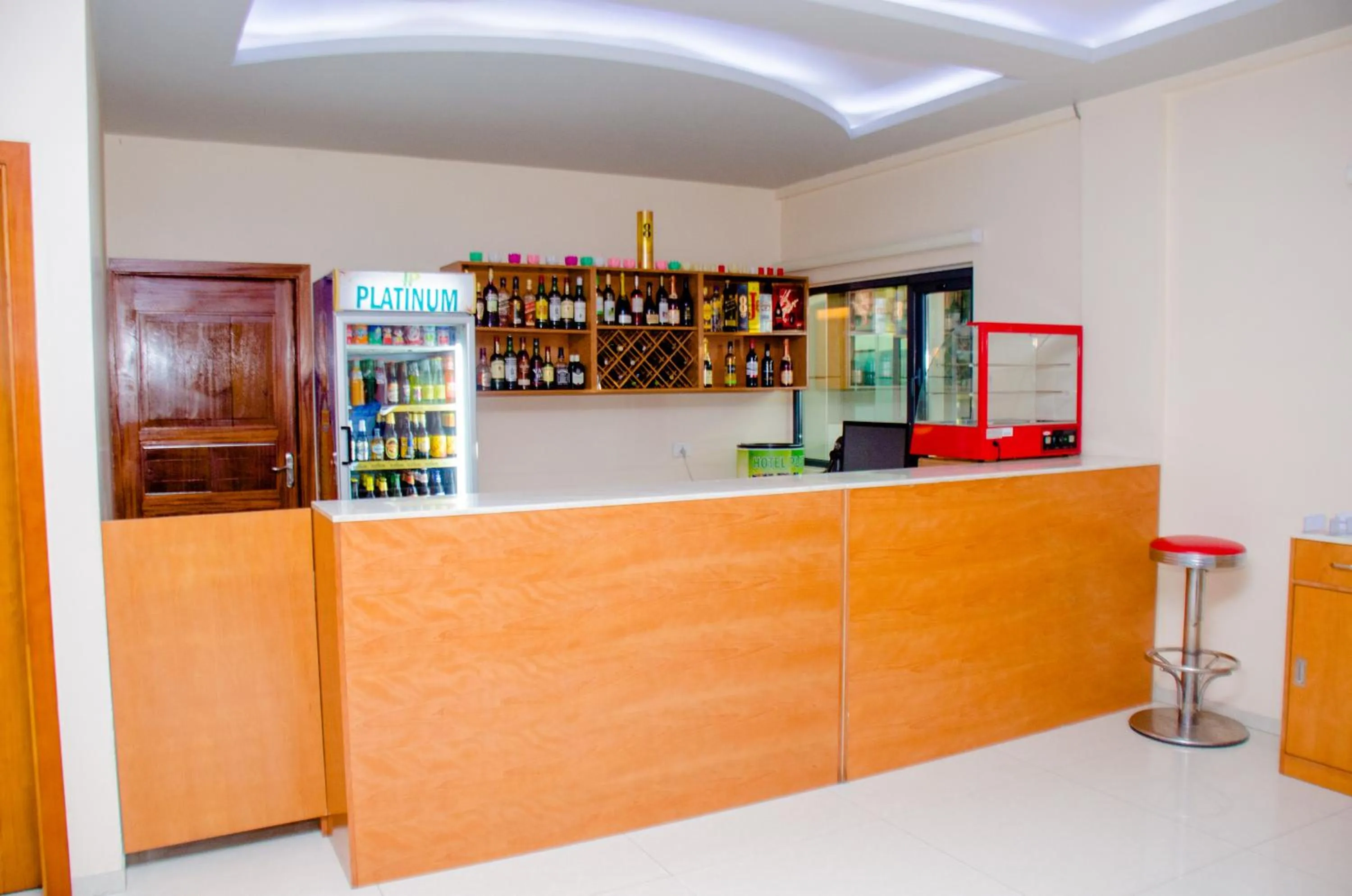 Lounge or bar in HOTEL PLATINUM