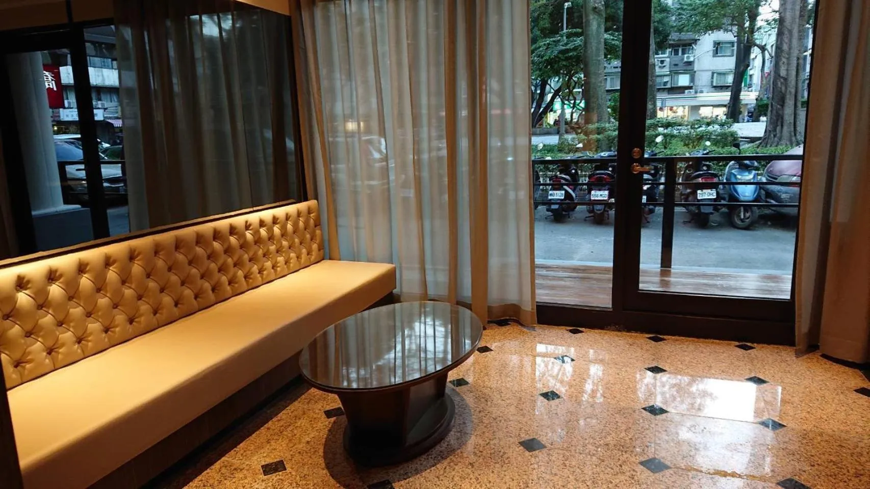 Seating area in Deja Vu Hotel