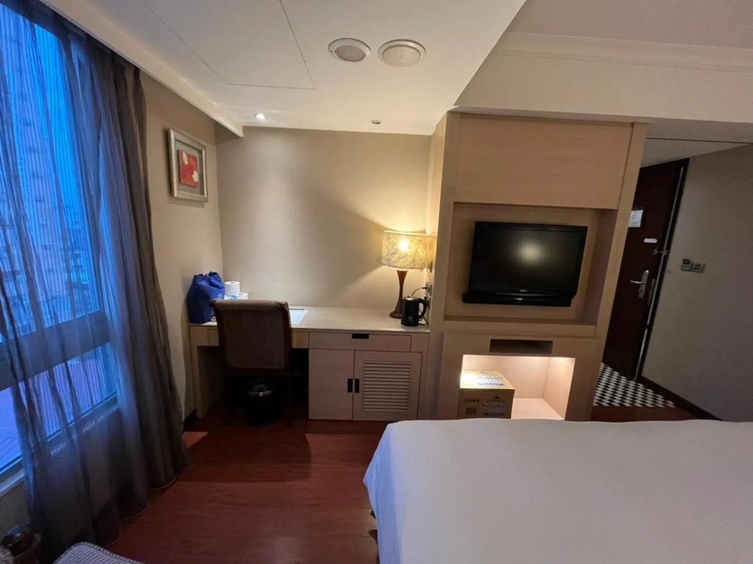 TV and multimedia, Bed in Taichung Charming City Hotel