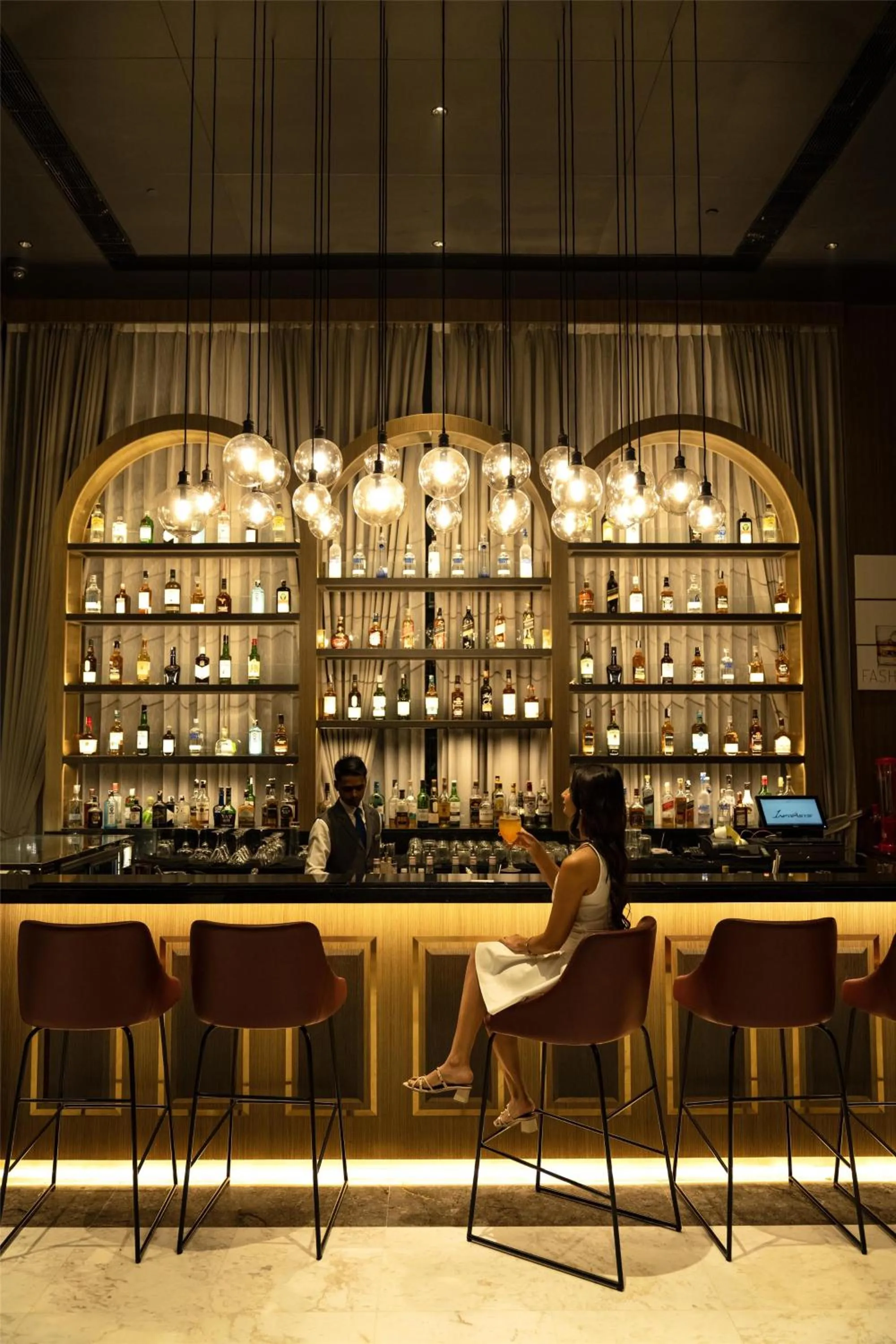 Lounge or bar in Radisson Blu Hotel Amritsar