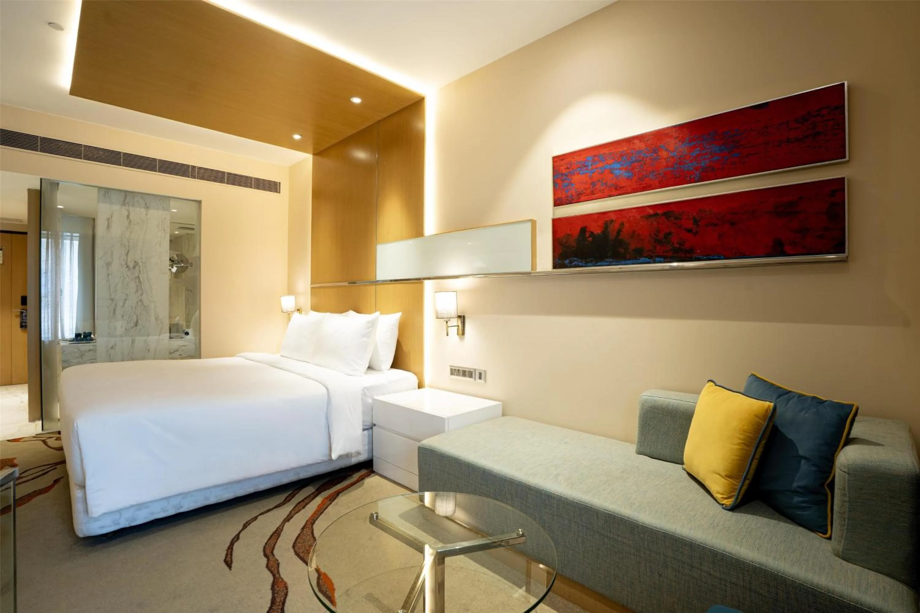 Bedroom, Bed in Radisson Blu Hotel Amritsar