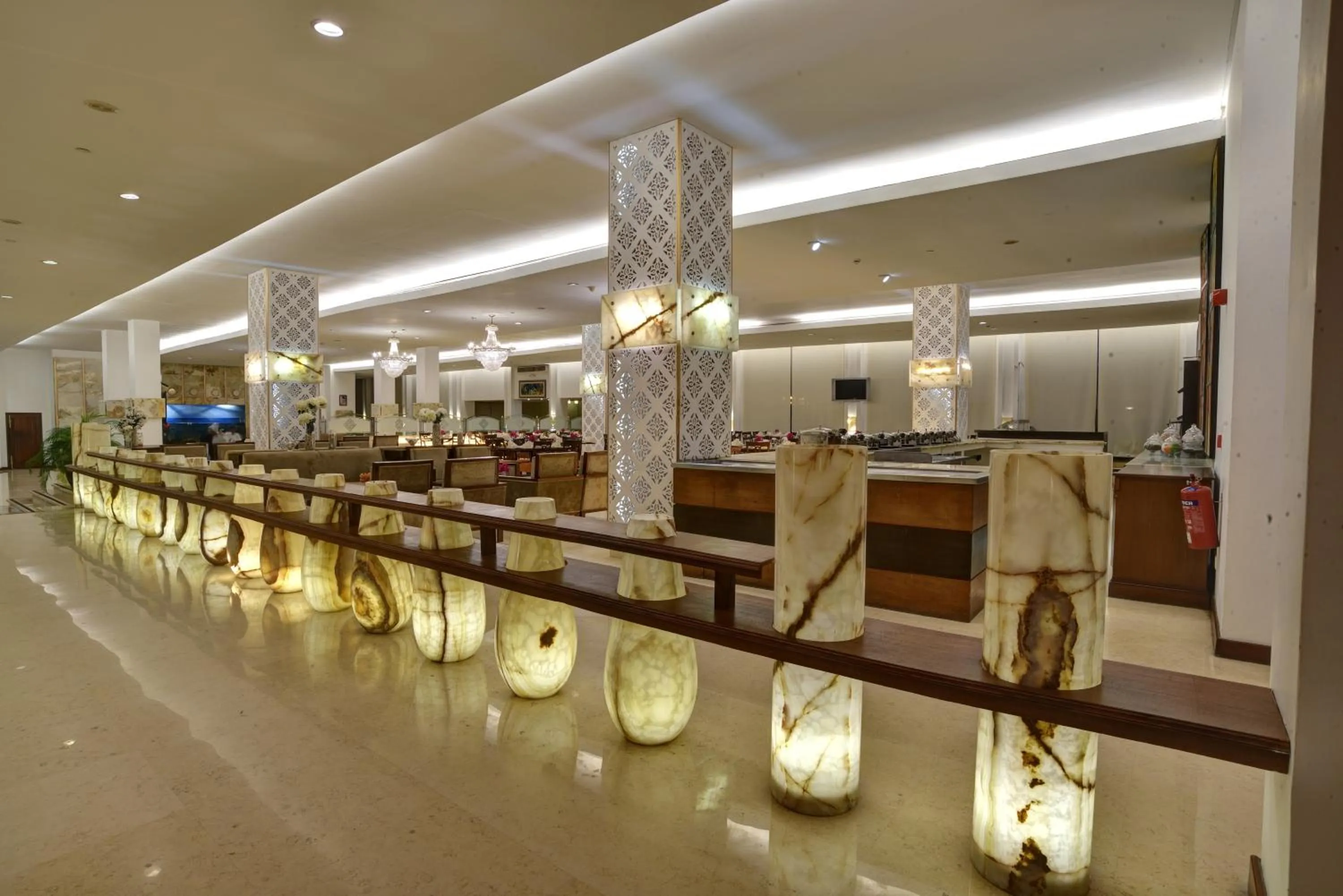 Restaurant/places to eat in Zaver Pearl Continental, Gwadar