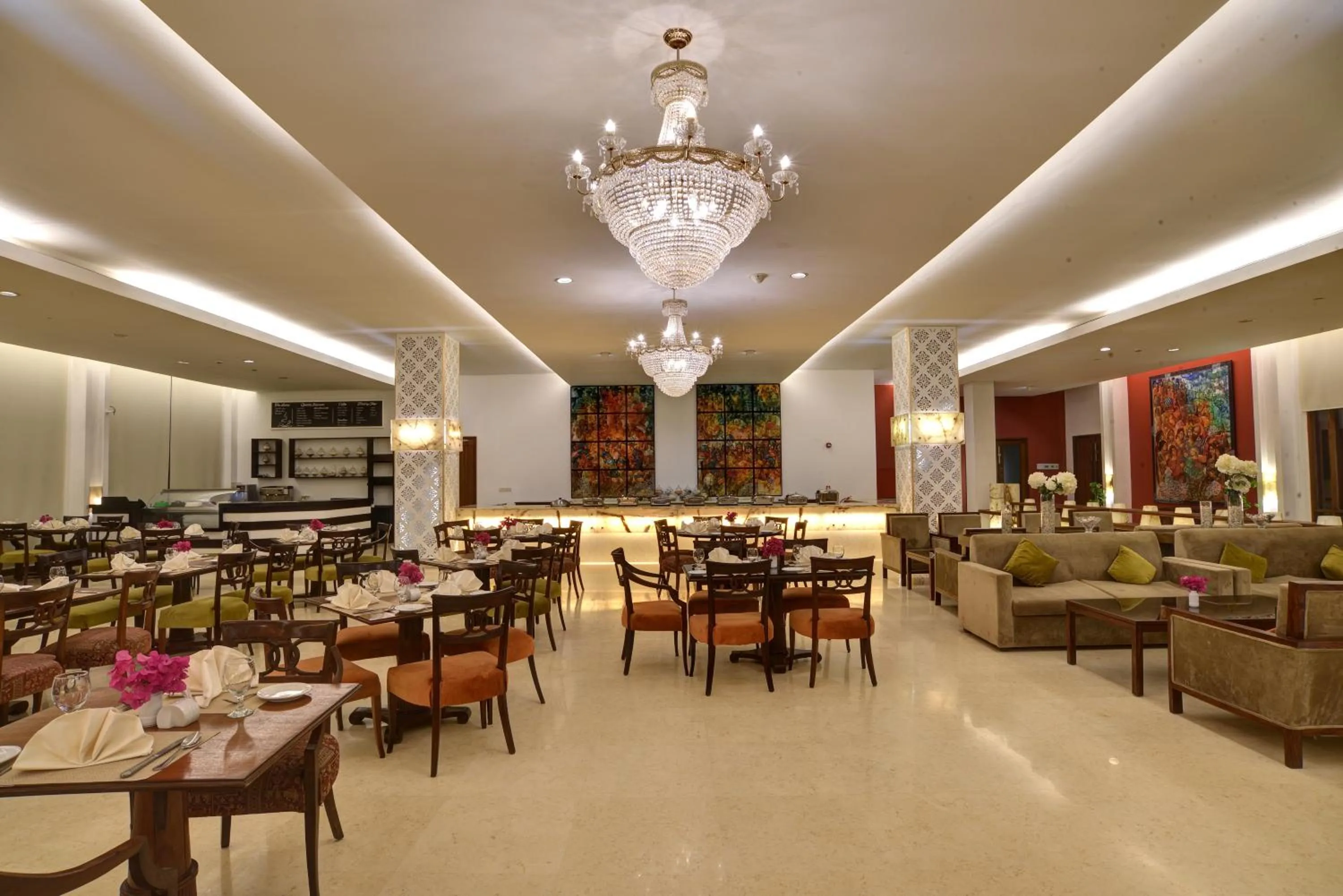 Restaurant/places to eat in Zaver Pearl Continental, Gwadar