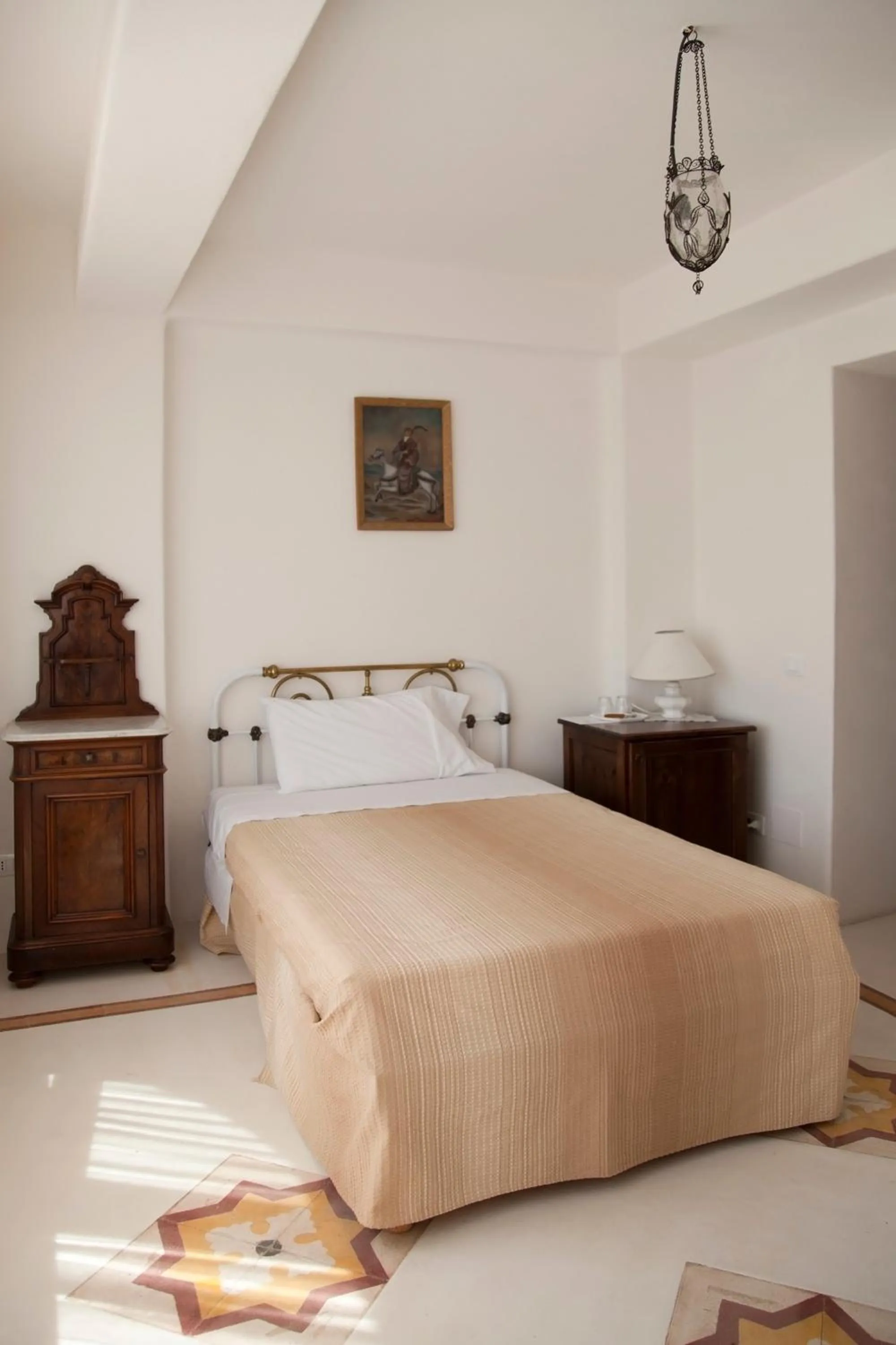 Bed in Hotel Santa Marina Antica Foresteria