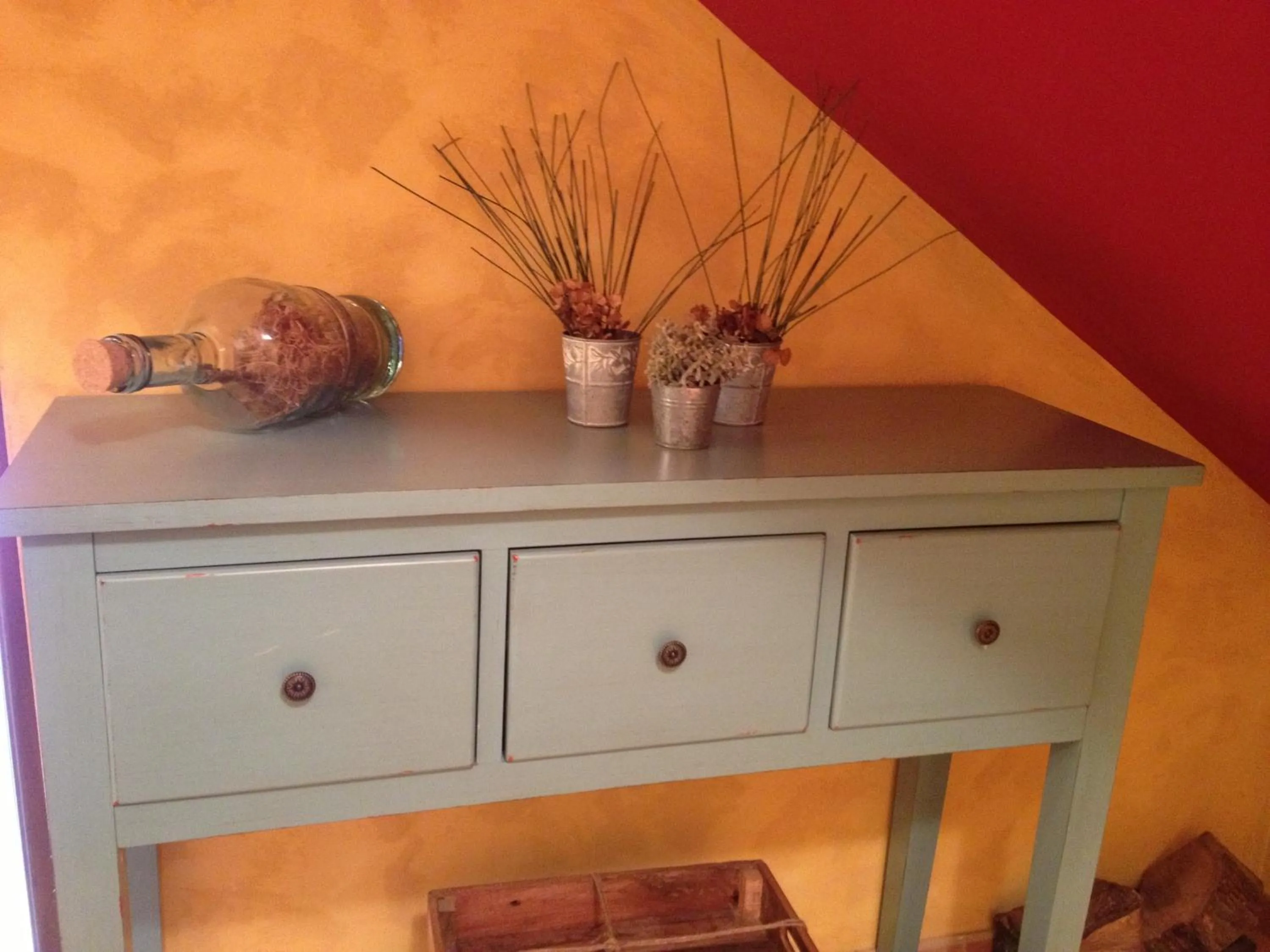 Decorative detail in Hosteria San Emeterio