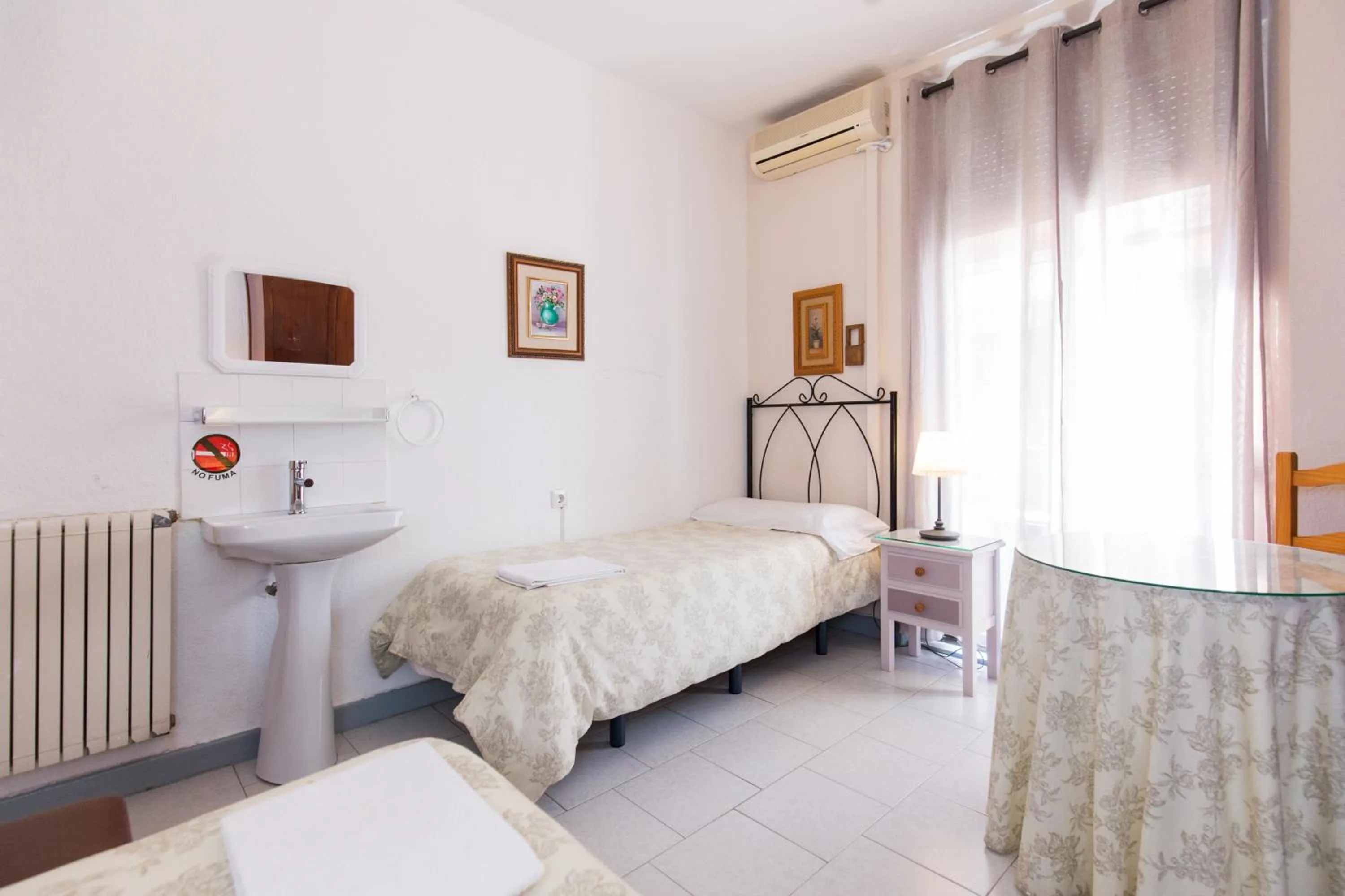 Bed in Pension Mesones
