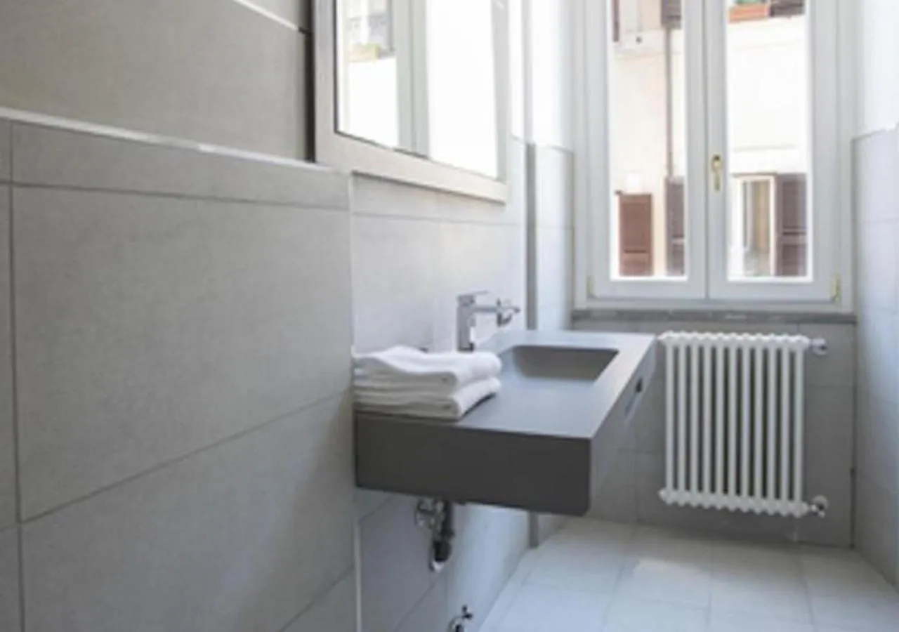 Bathroom in Residenza Palline by Hili